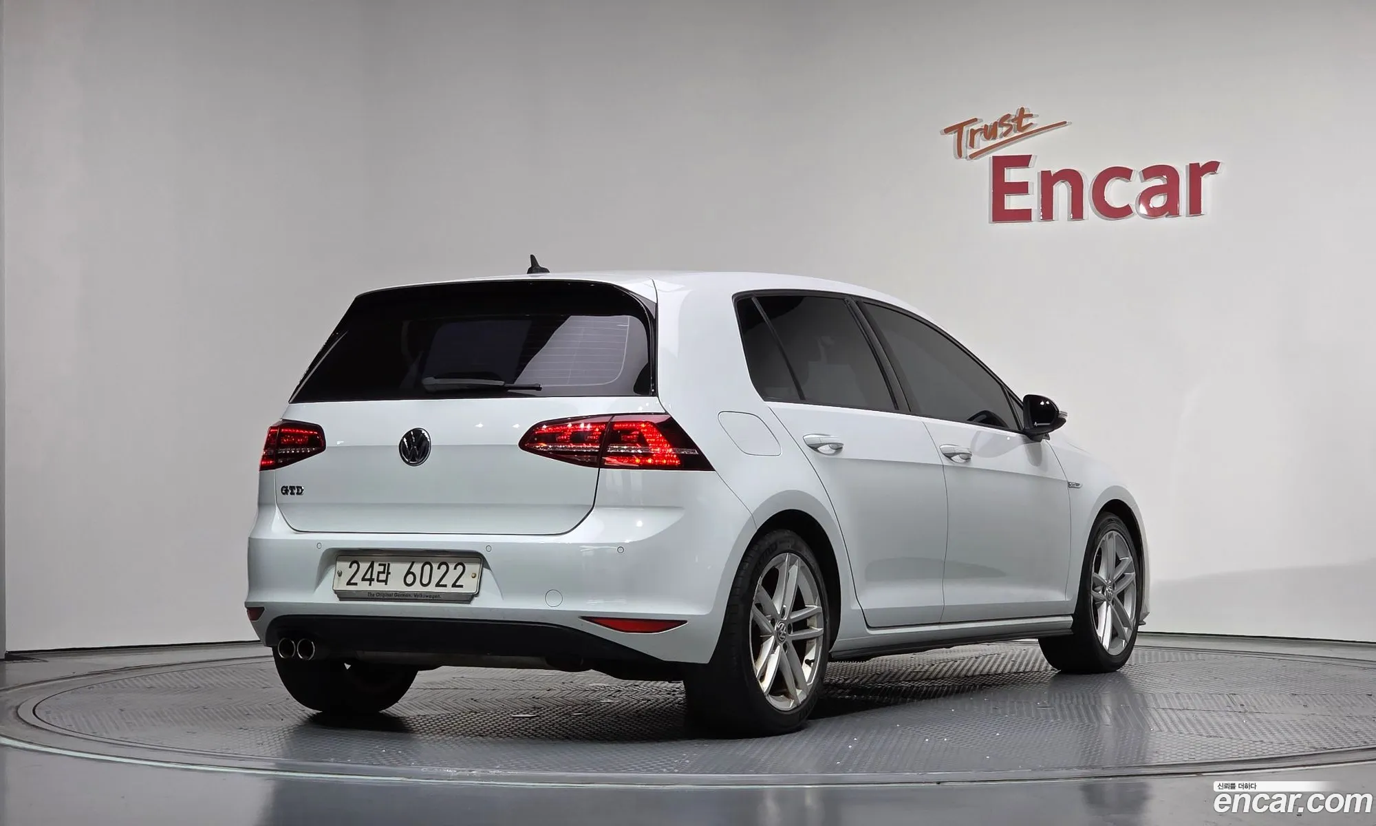 Volkswagen Golf 7th Gen 2014 — 10