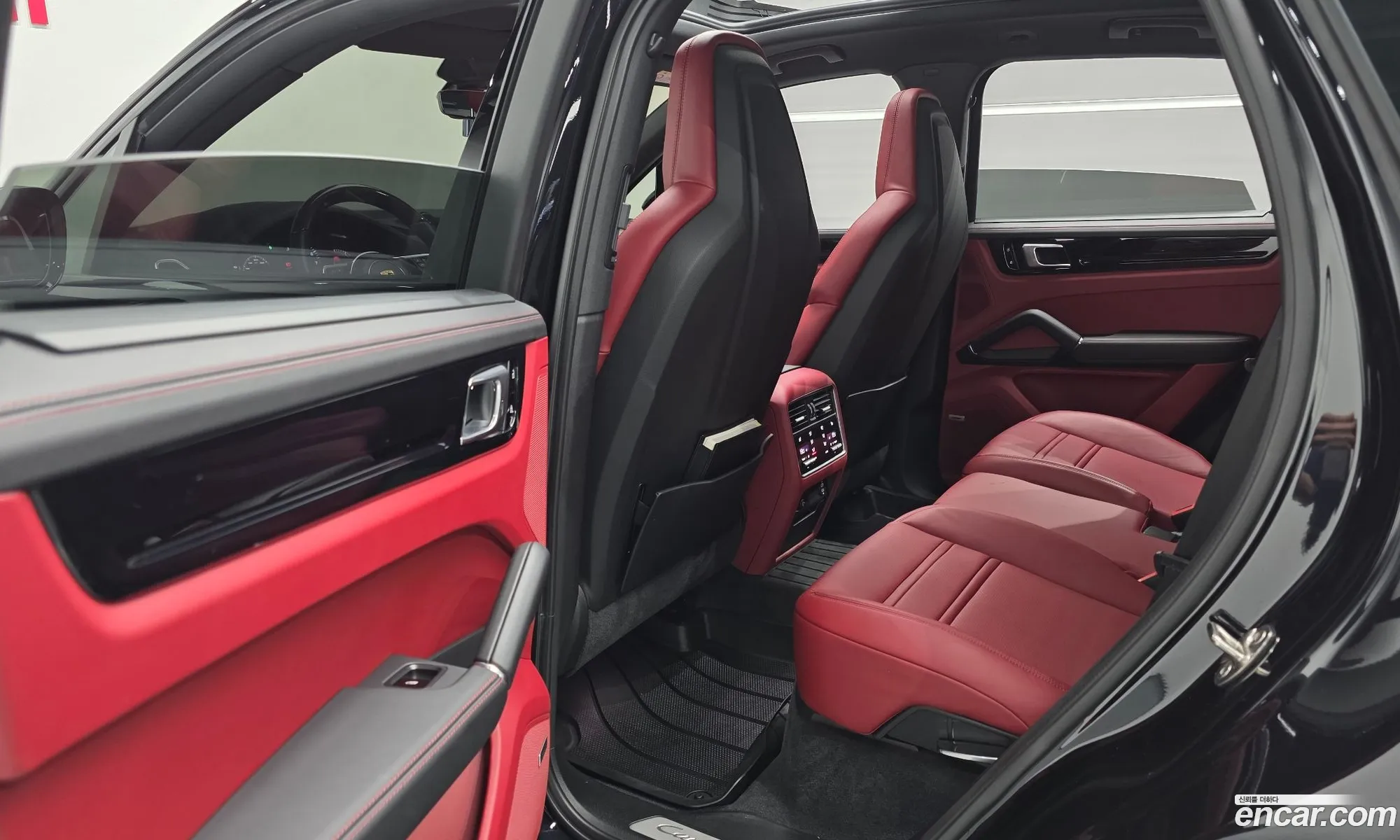 Porsche Cayenne 2021 WP1AA29Y5MDA05410 — 24