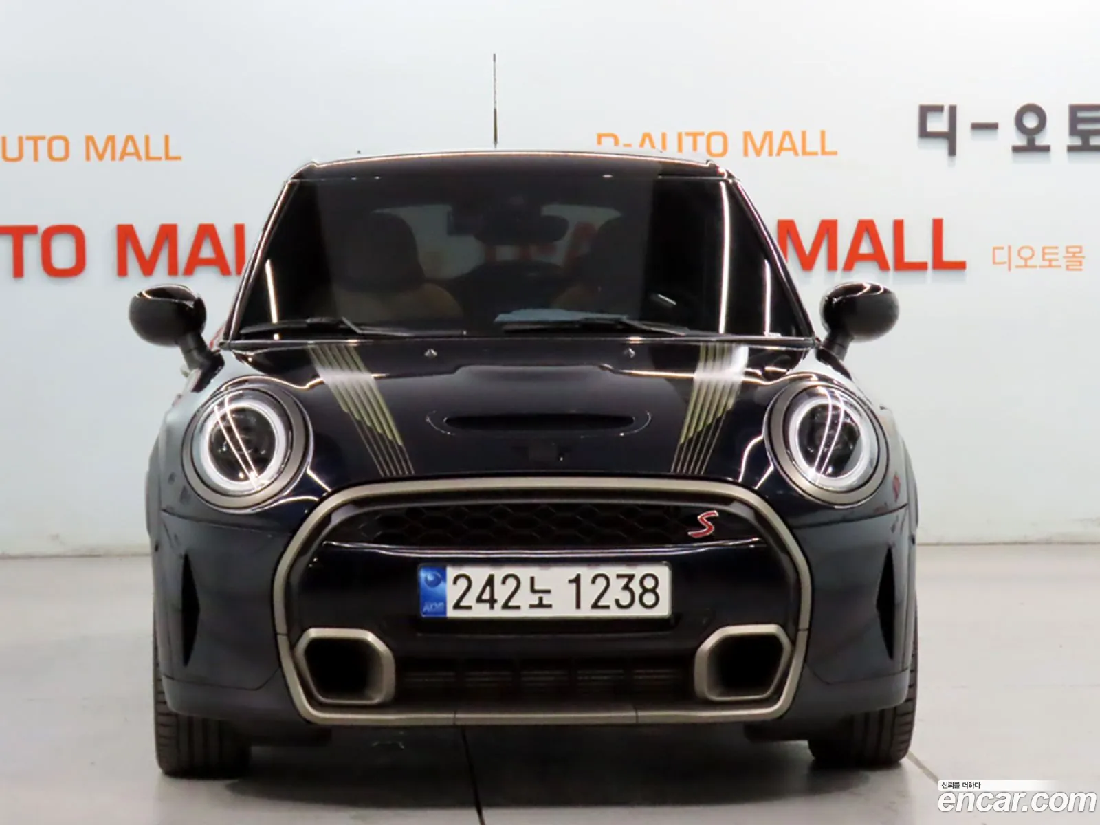 Mini Cooper S 2023 — 19