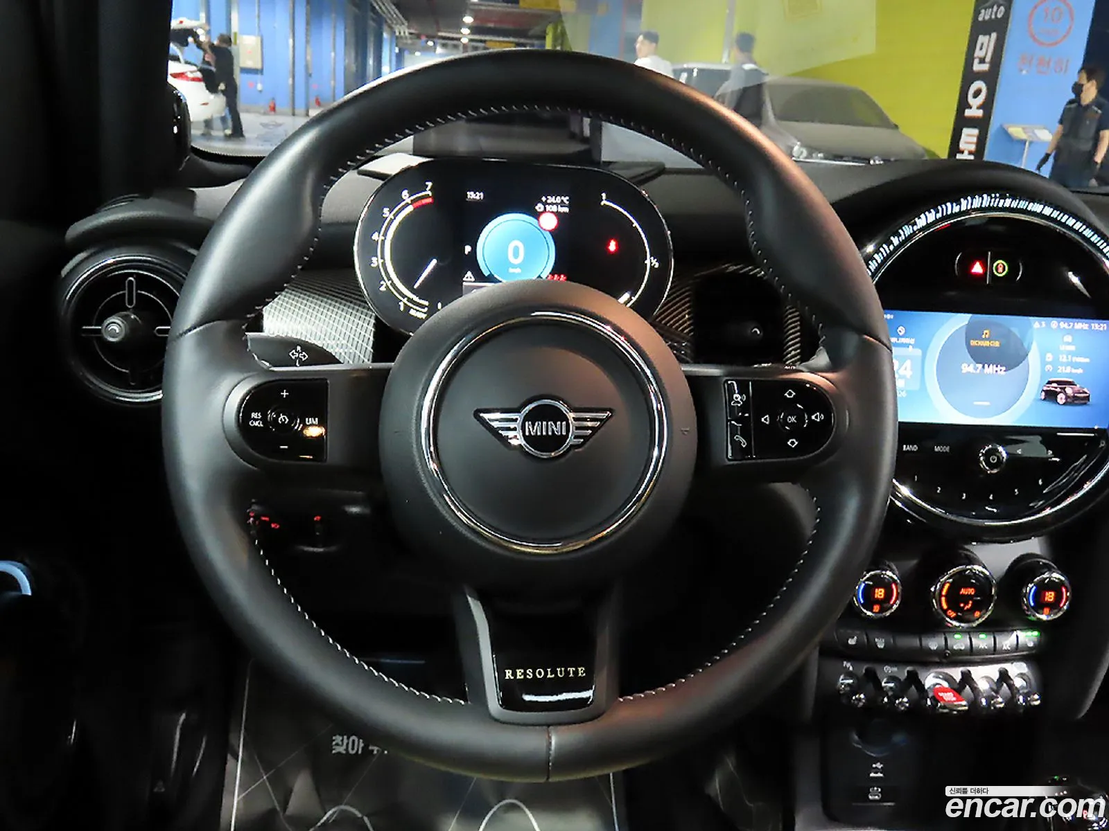 Mini Cooper S 2023 — 10