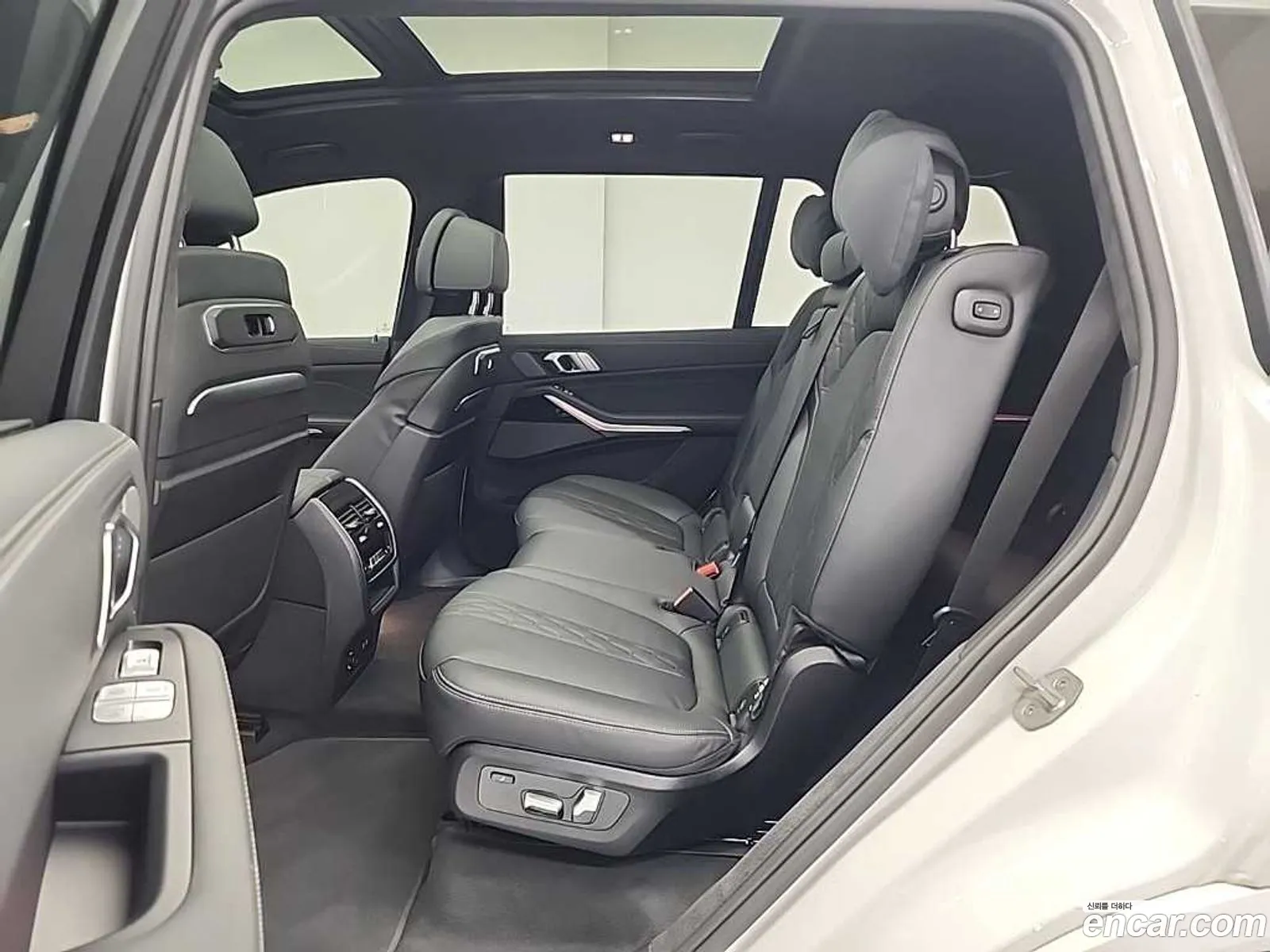 BMW X7 2024 — 10