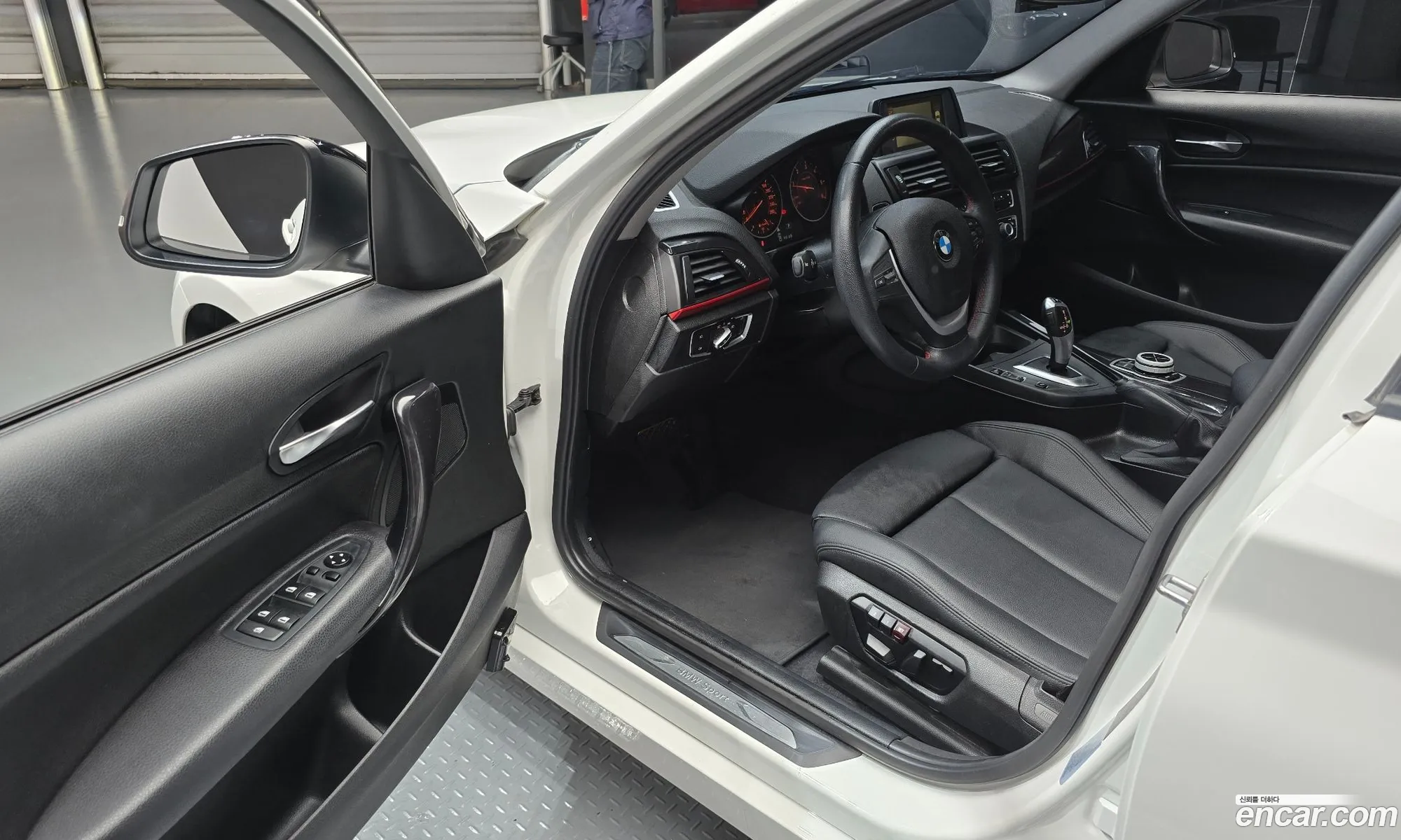BMW 1 Series 2015 WBA1C1101FJ837372 — 12