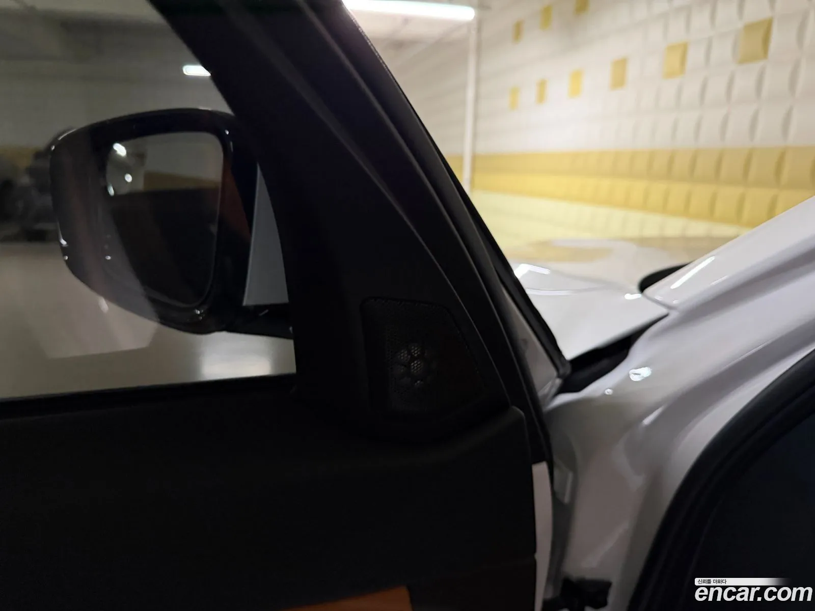 BMW 3 Series 2025 — 3
