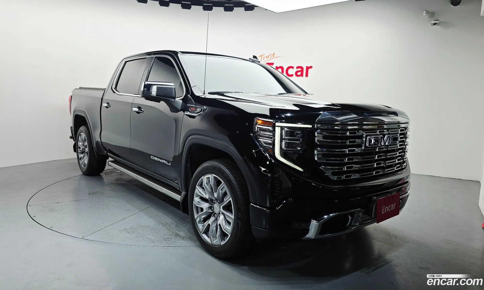 GMC Sierra 2023 — 4