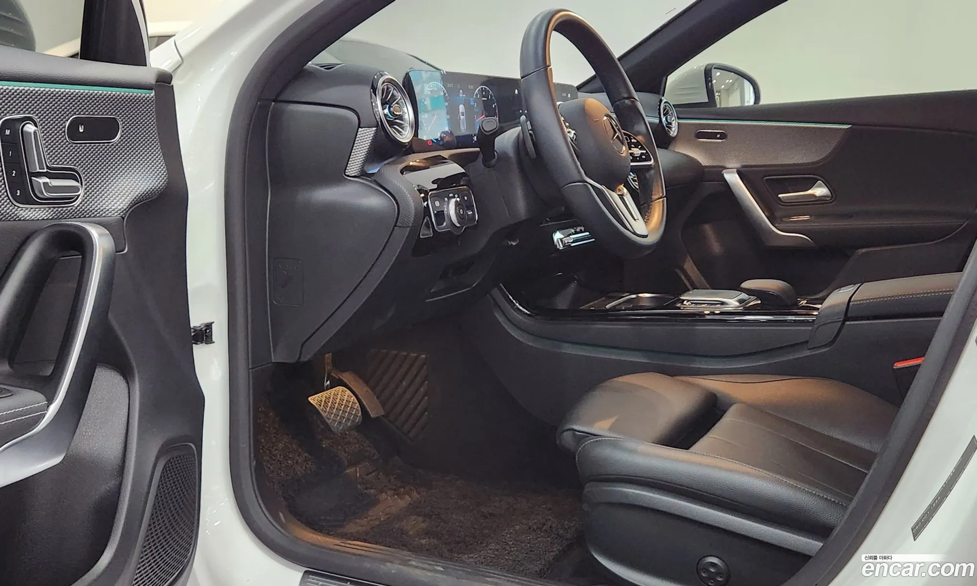 Mercedes-Benz A-Class W177 2021 — 12