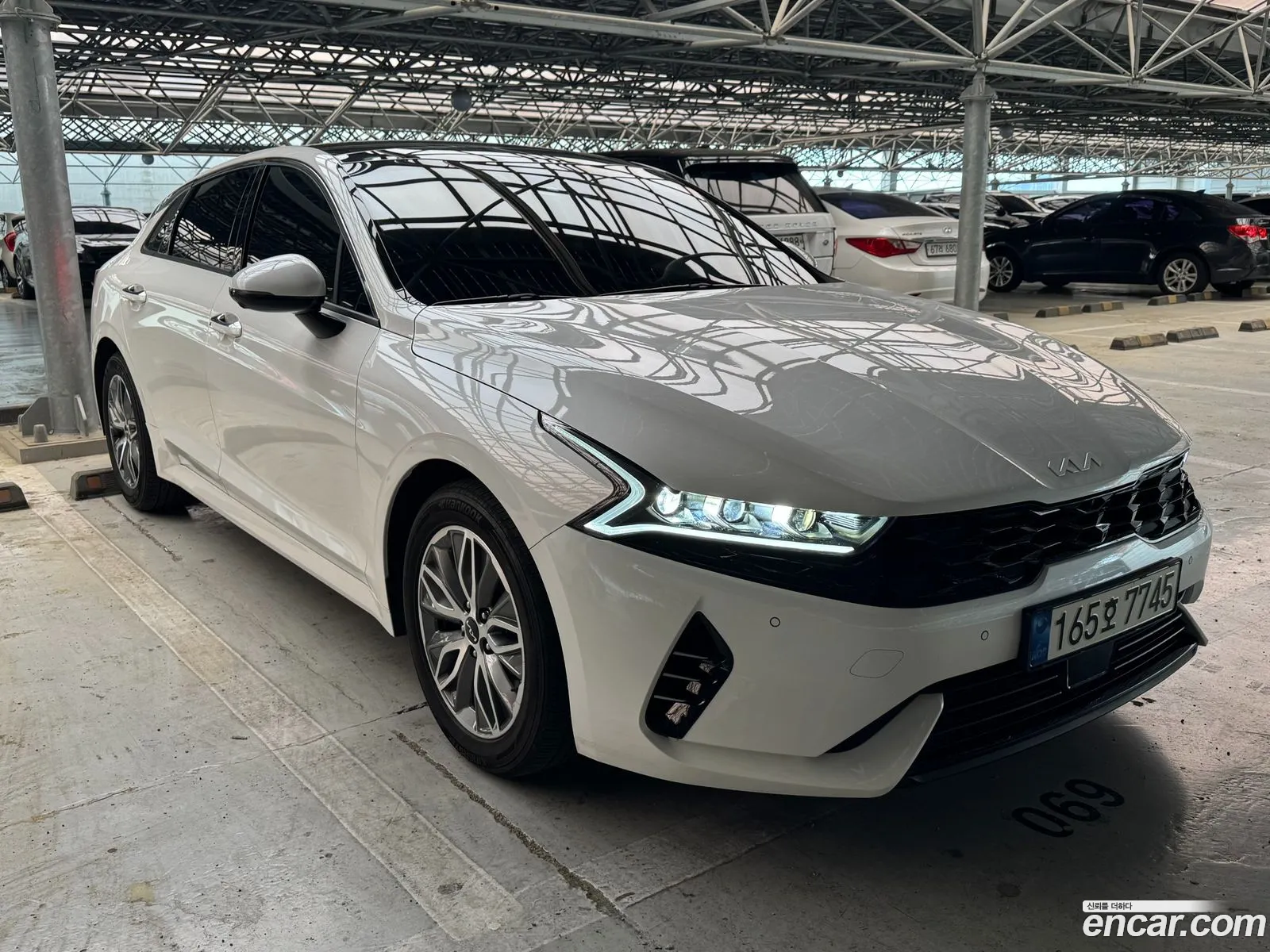 Kia K5 Hybrid 2021 — 2