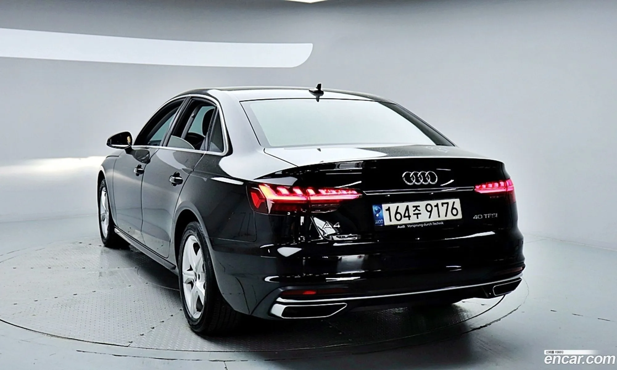Audi A4 2022 — 3