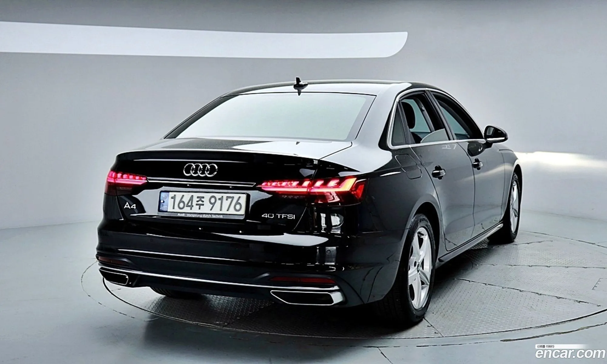 Audi A4 2022 — 9