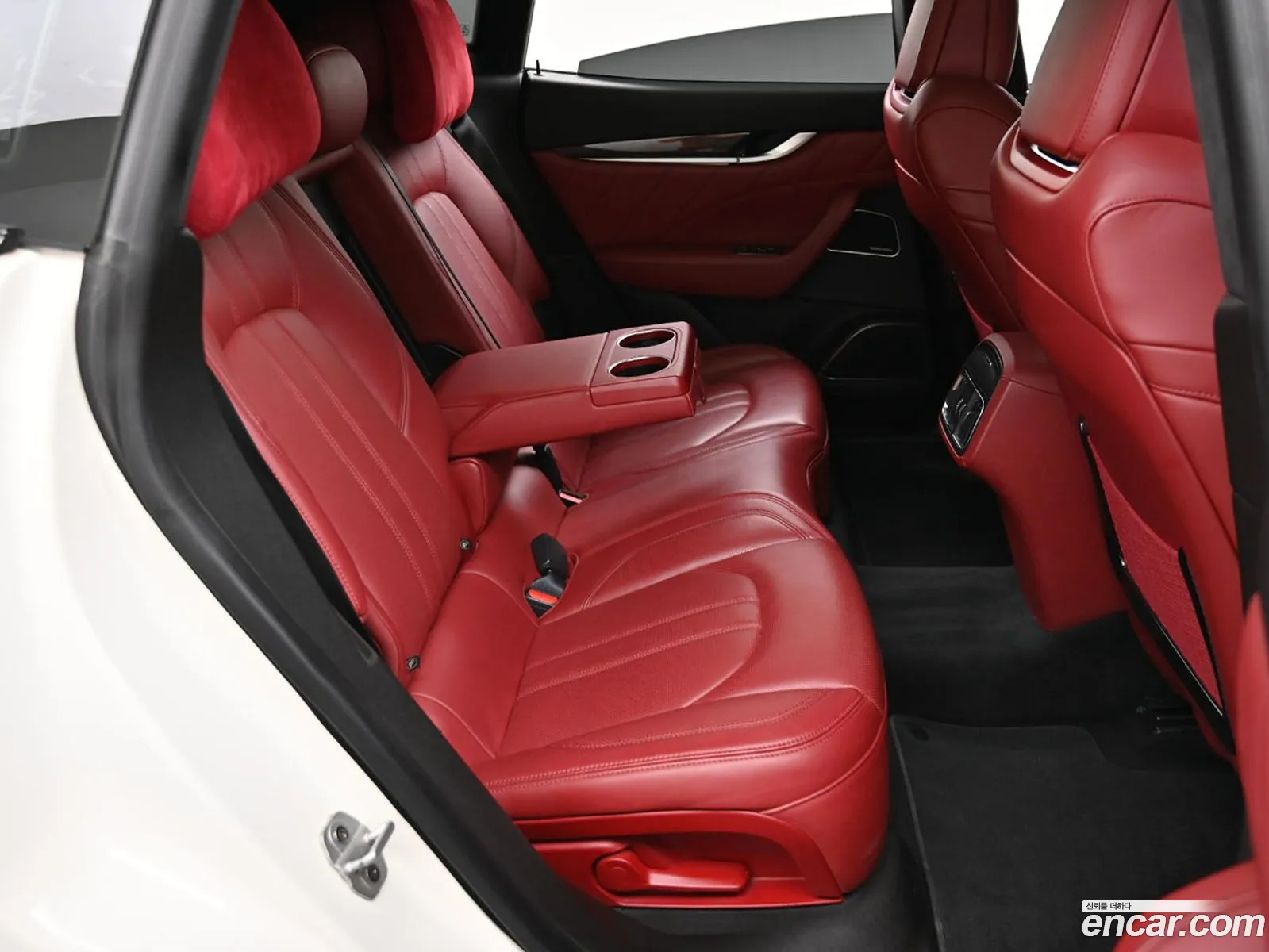Maserati Levante 2020 — 18