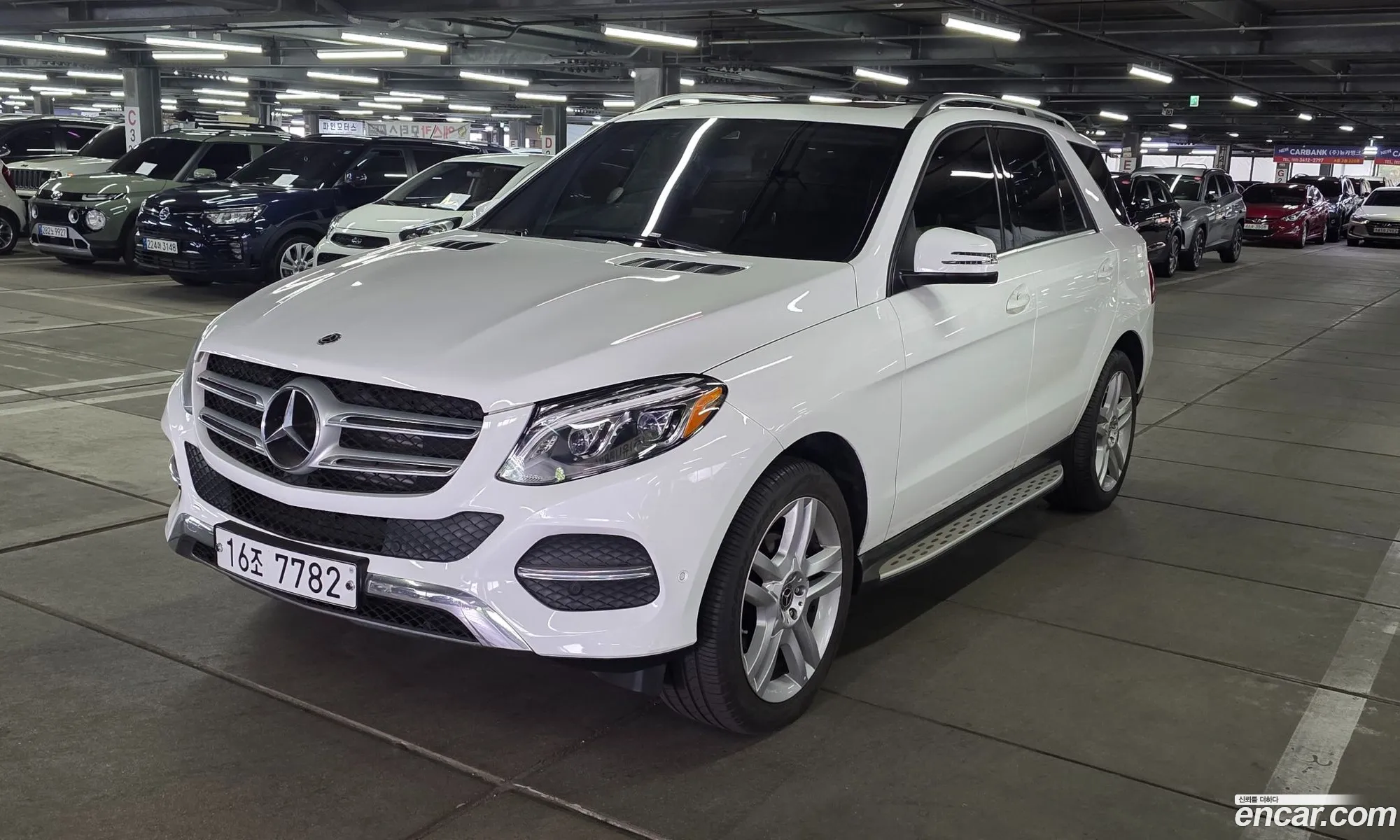 Mercedes-Benz GLE-Class W166 2018 — 13