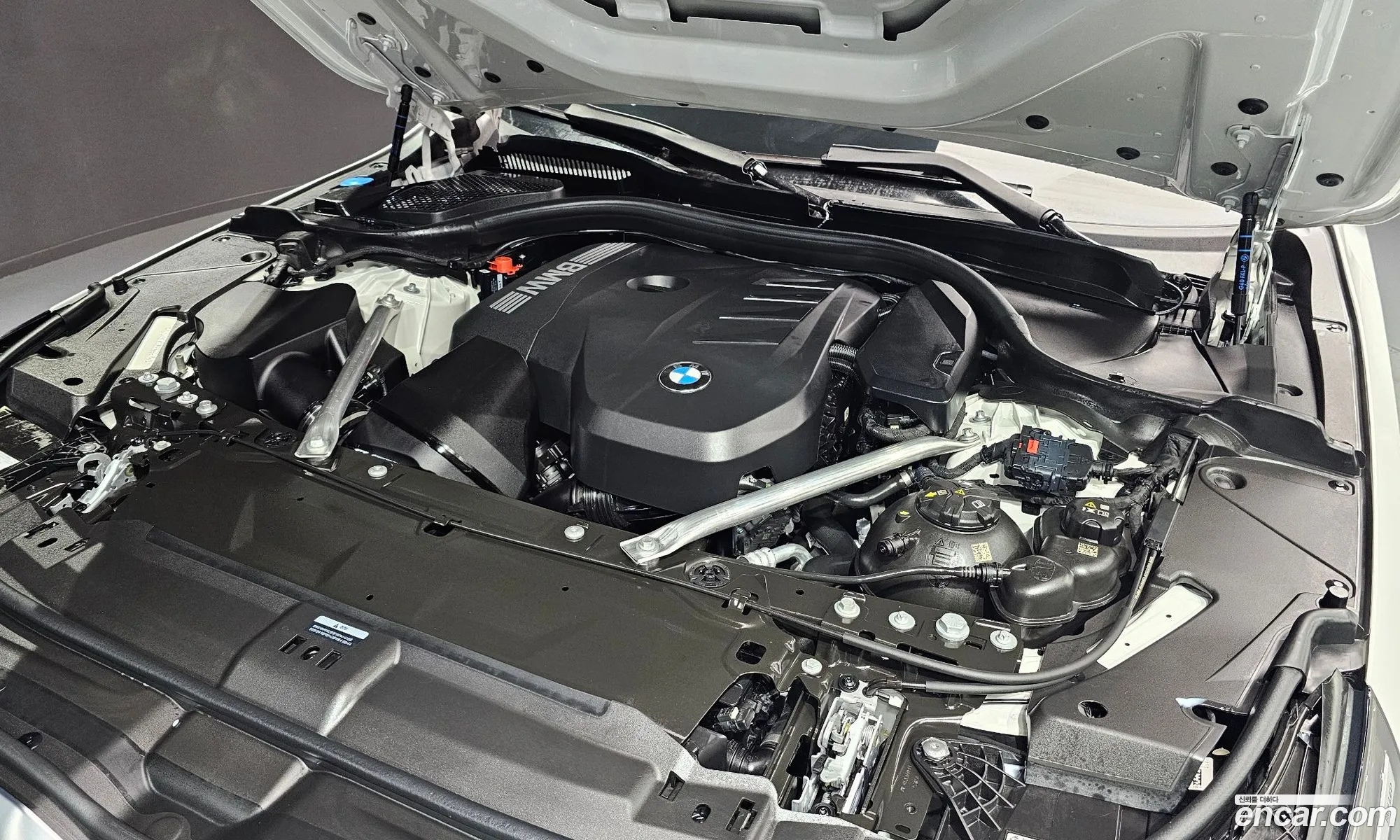 BMW 5 Series 2024 — 11