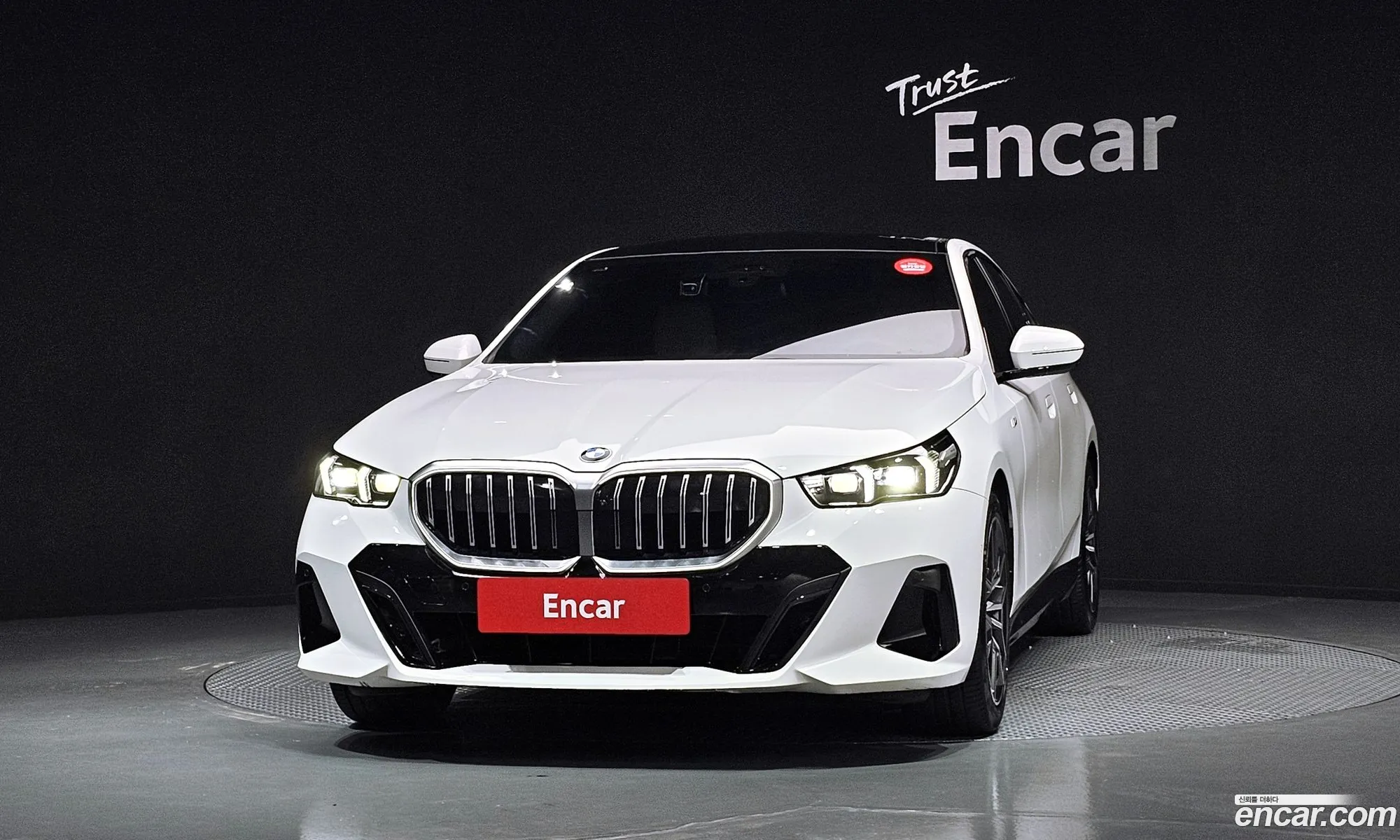 BMW 5 Series 2024 — 27