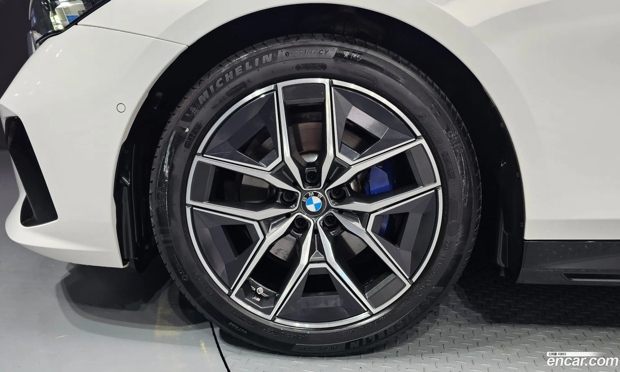 BMW 5 Series 2024 — 10