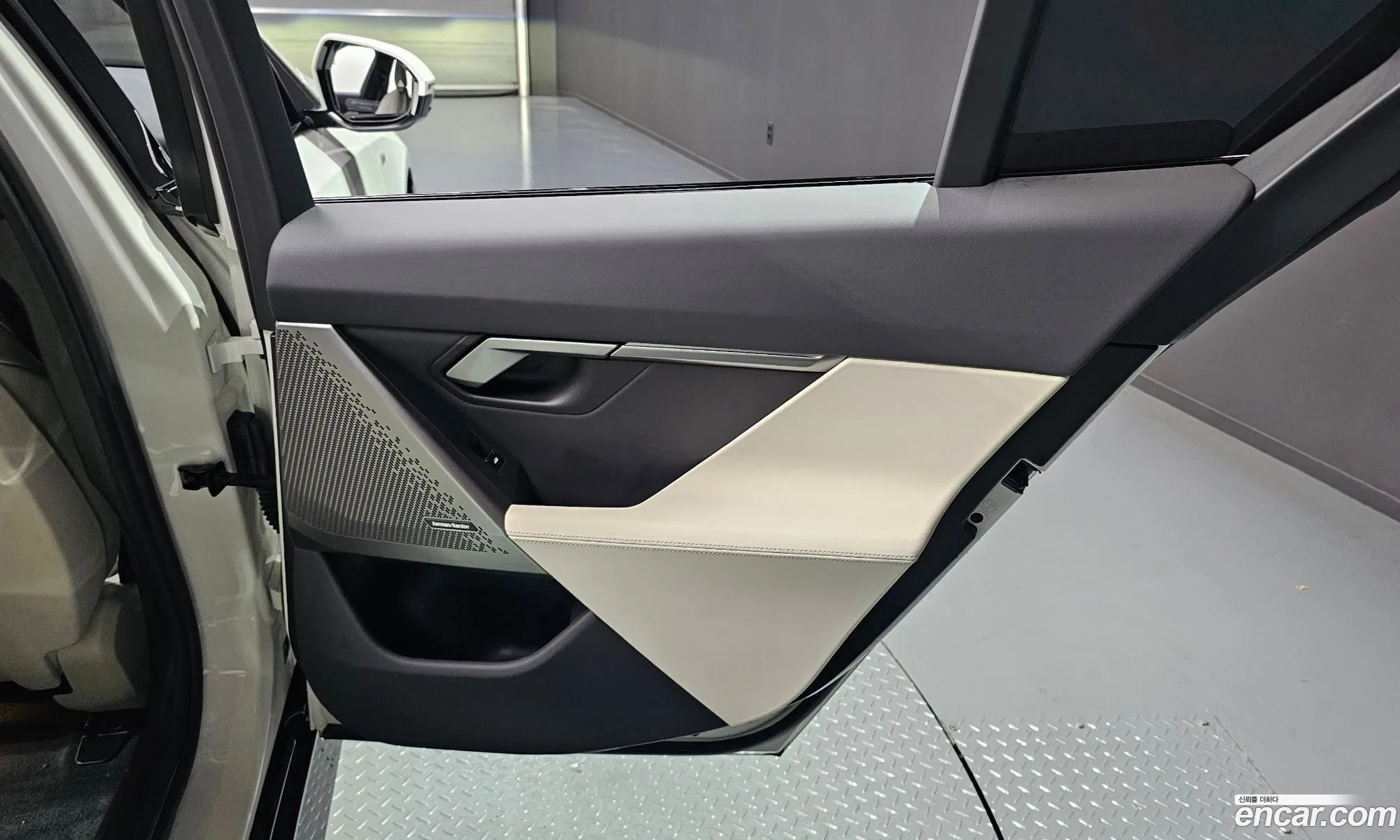BMW 5 Series 2024 — 19