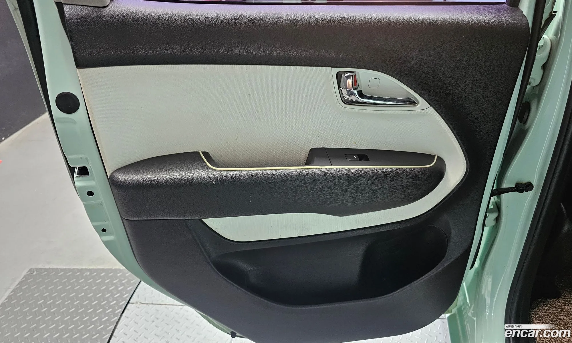 Kia Ray 2013 — 28