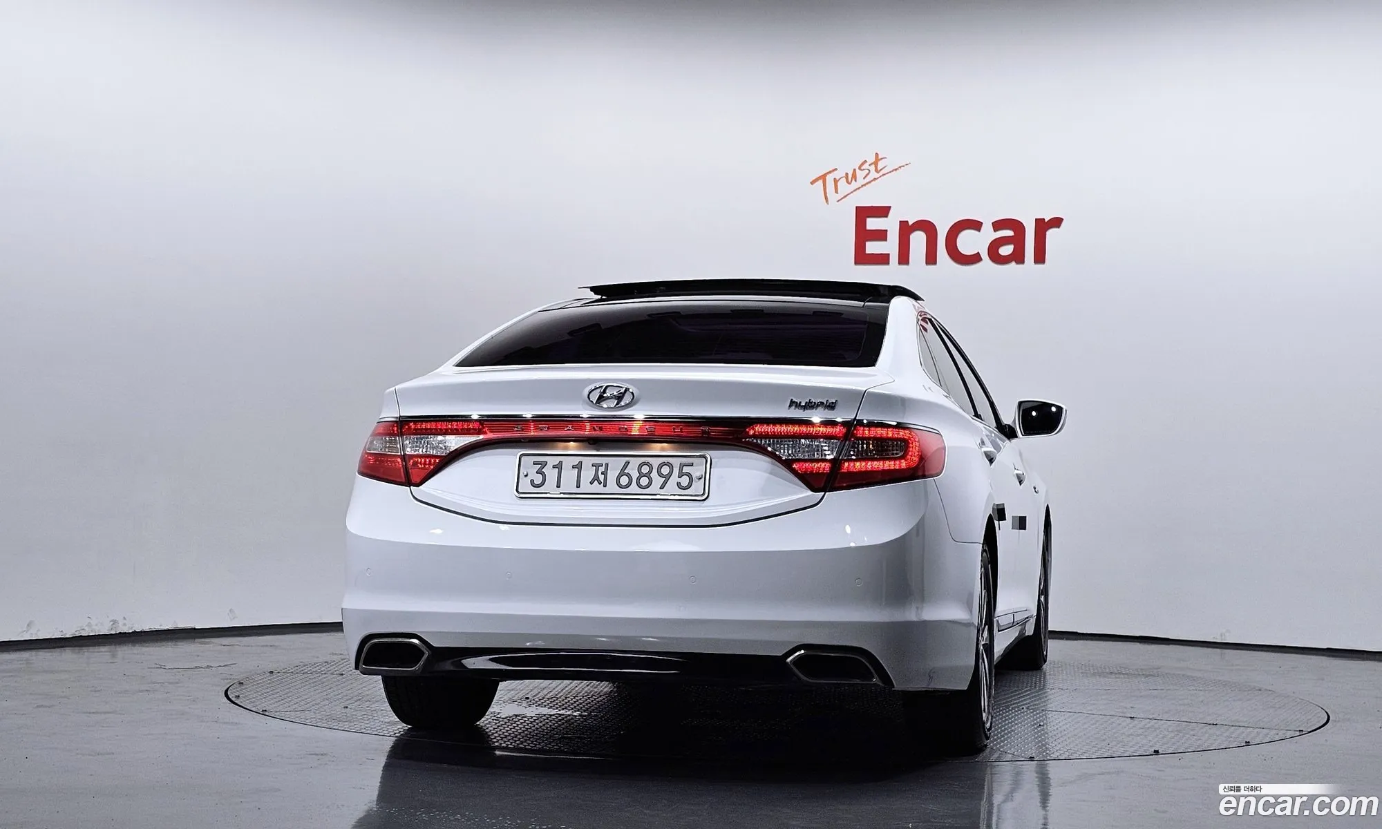 Hyundai Grandeur HG Hybrid 2015 — 4