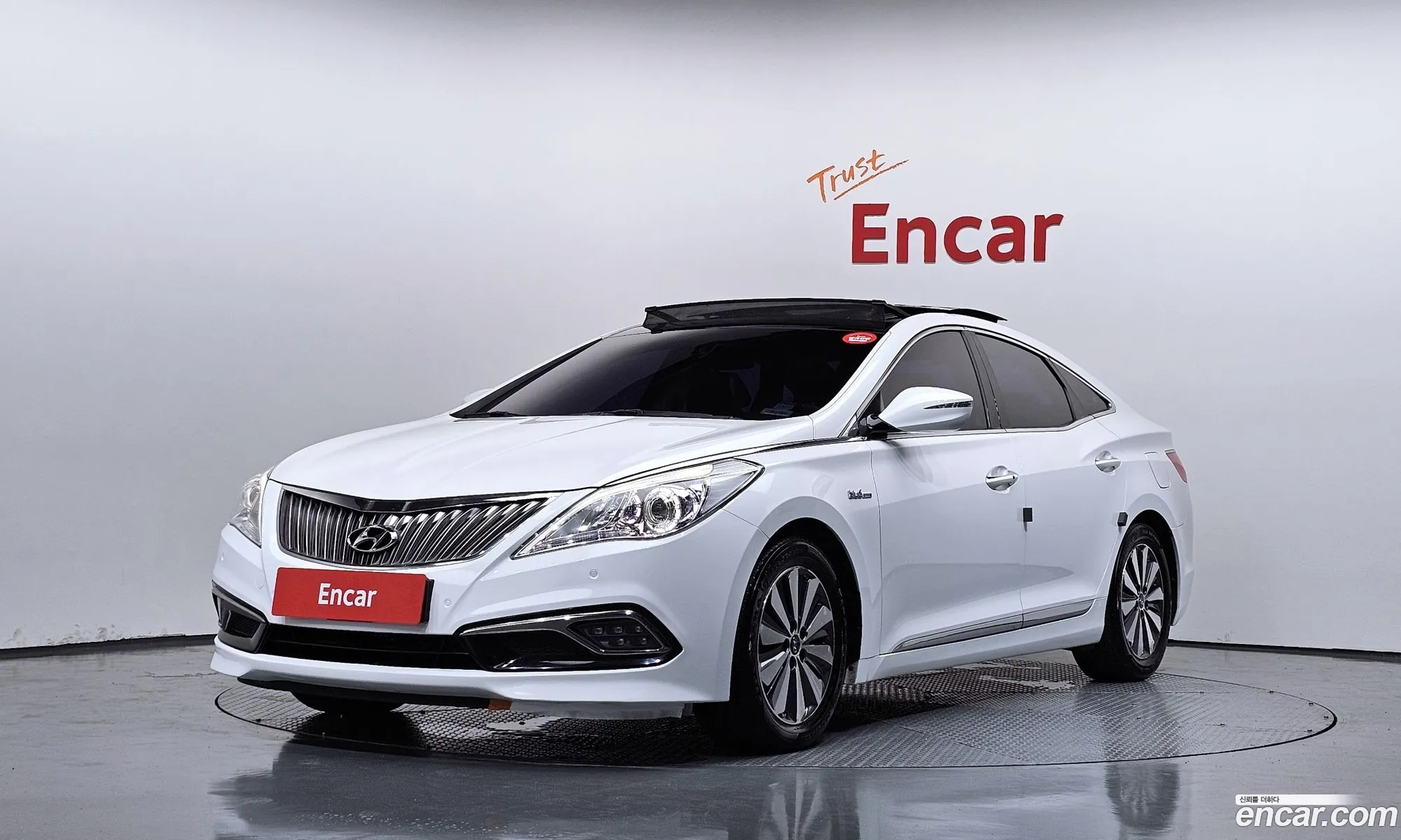 Hyundai Grandeur HG Hybrid 2015 — 3