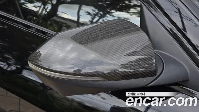 Hyundai Elantra 2025 — 2