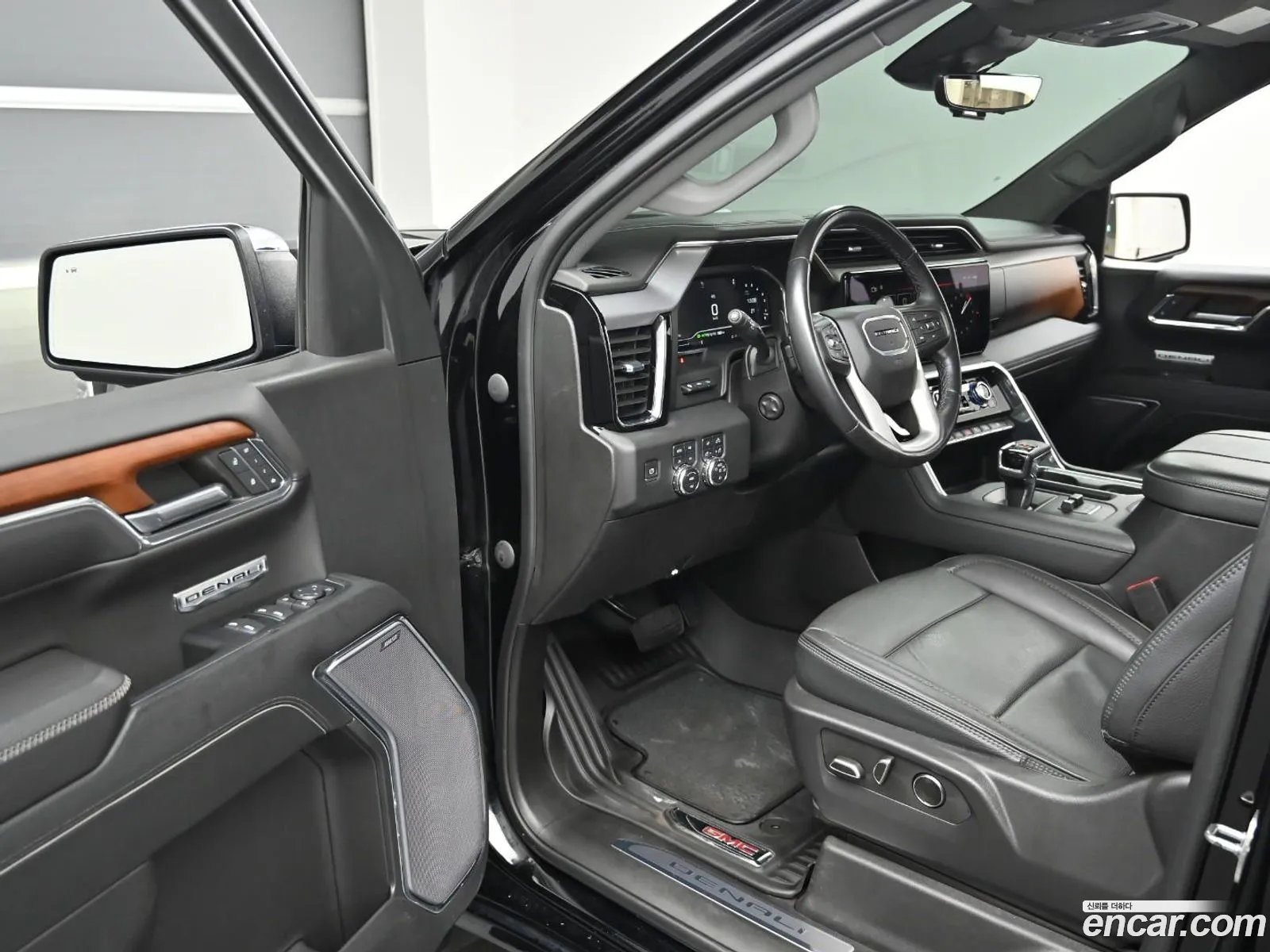 GMC Sierra 2023 — 12