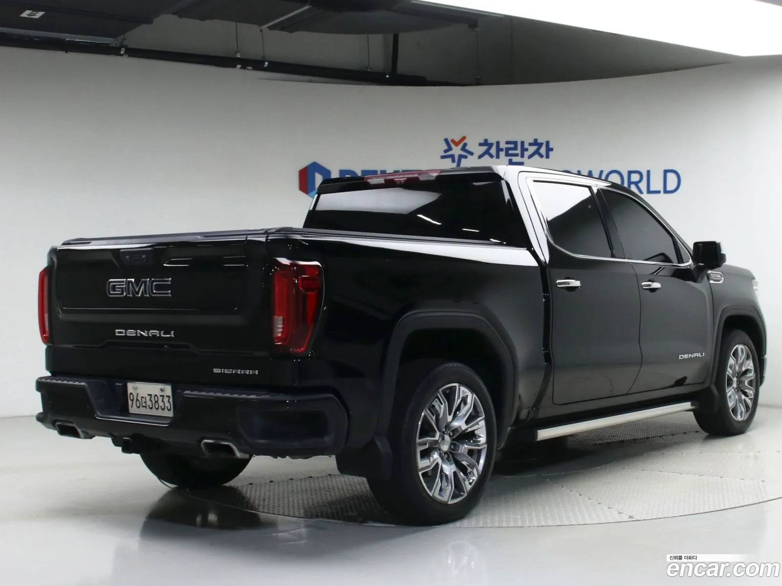 GMC Sierra 2023 — 14