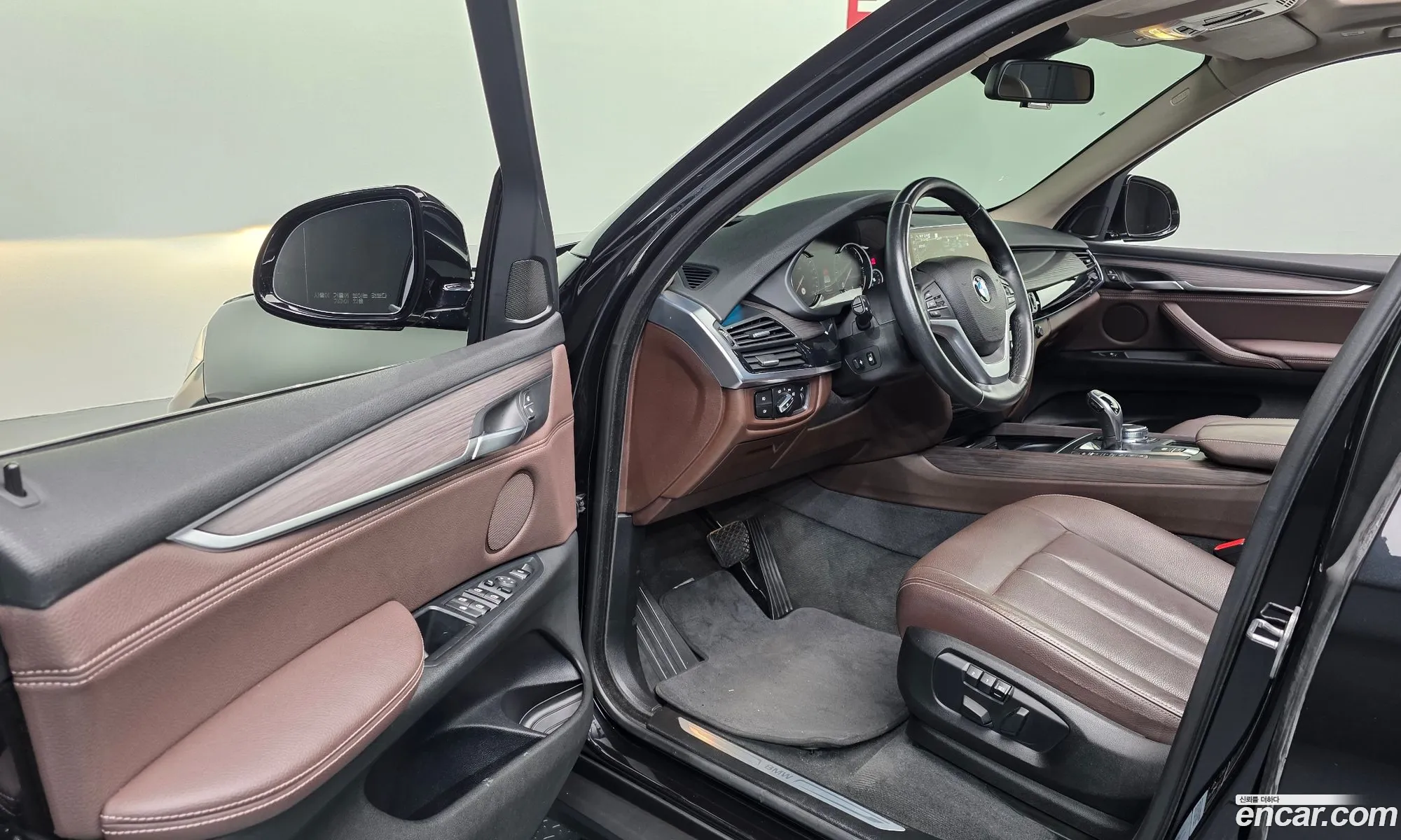 BMW X5 2017 — 7