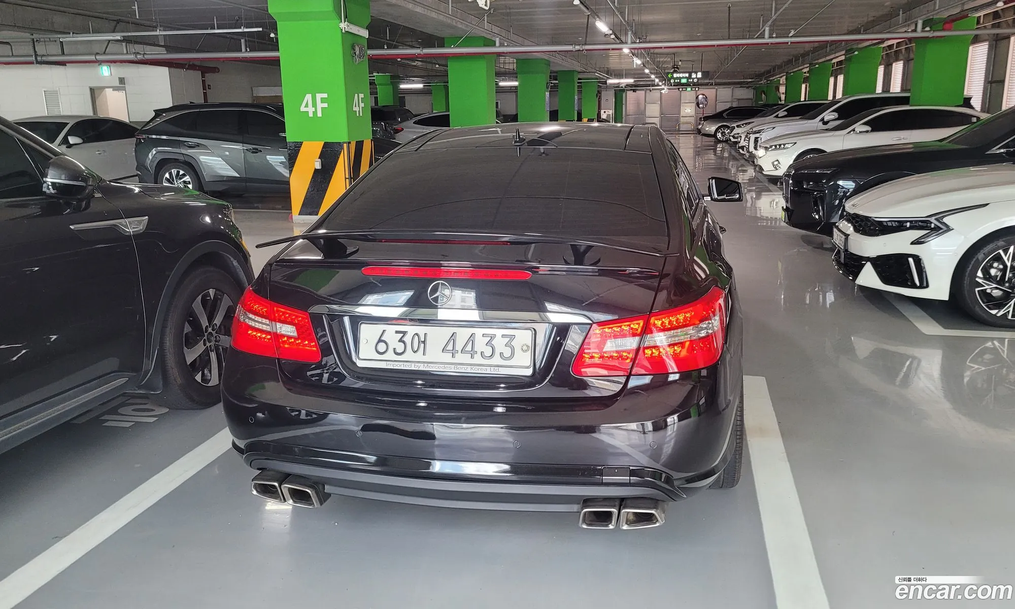 Mercedes-Benz E-Class W212 2009 — 14