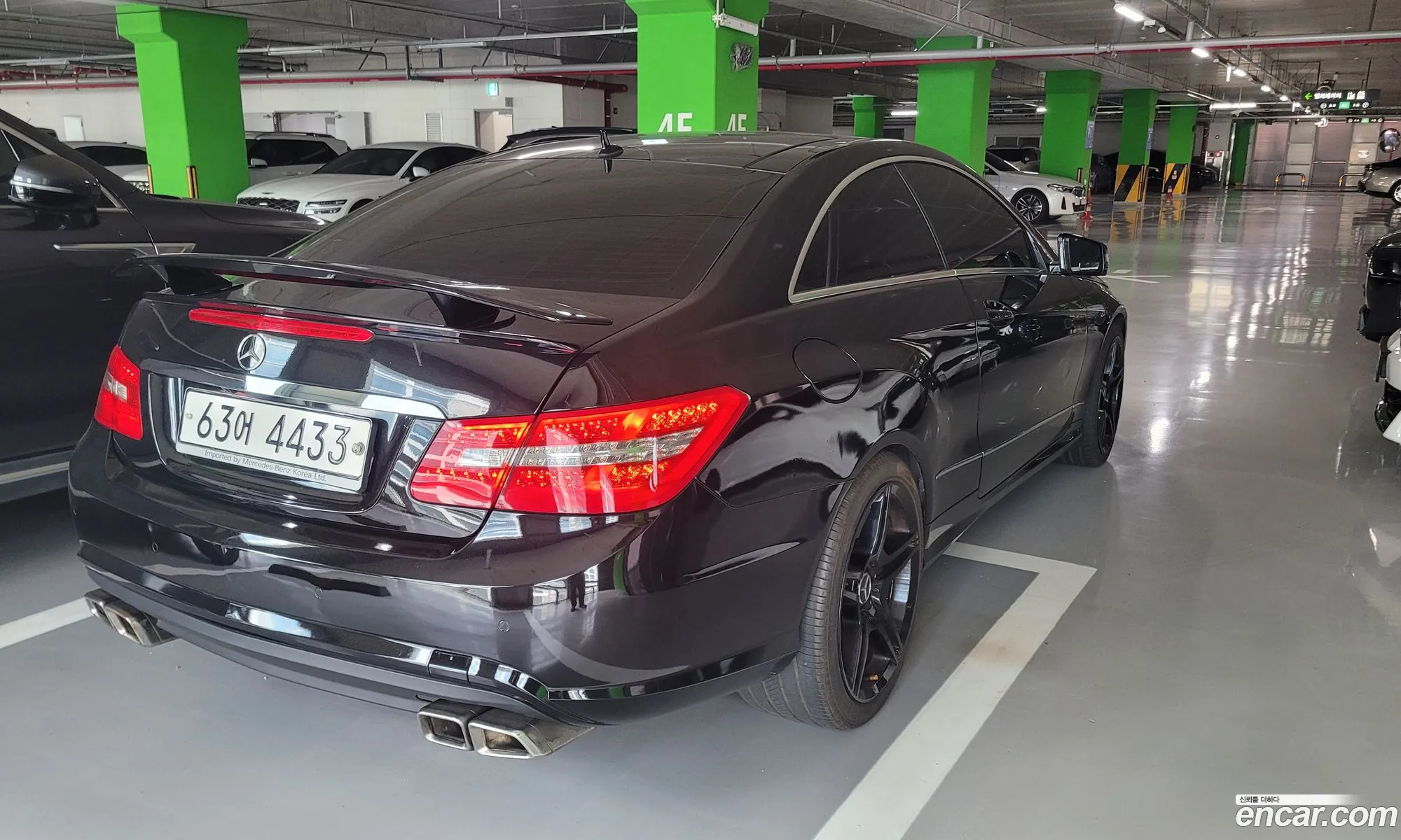 Mercedes-Benz E-Class W212 2009 — 9