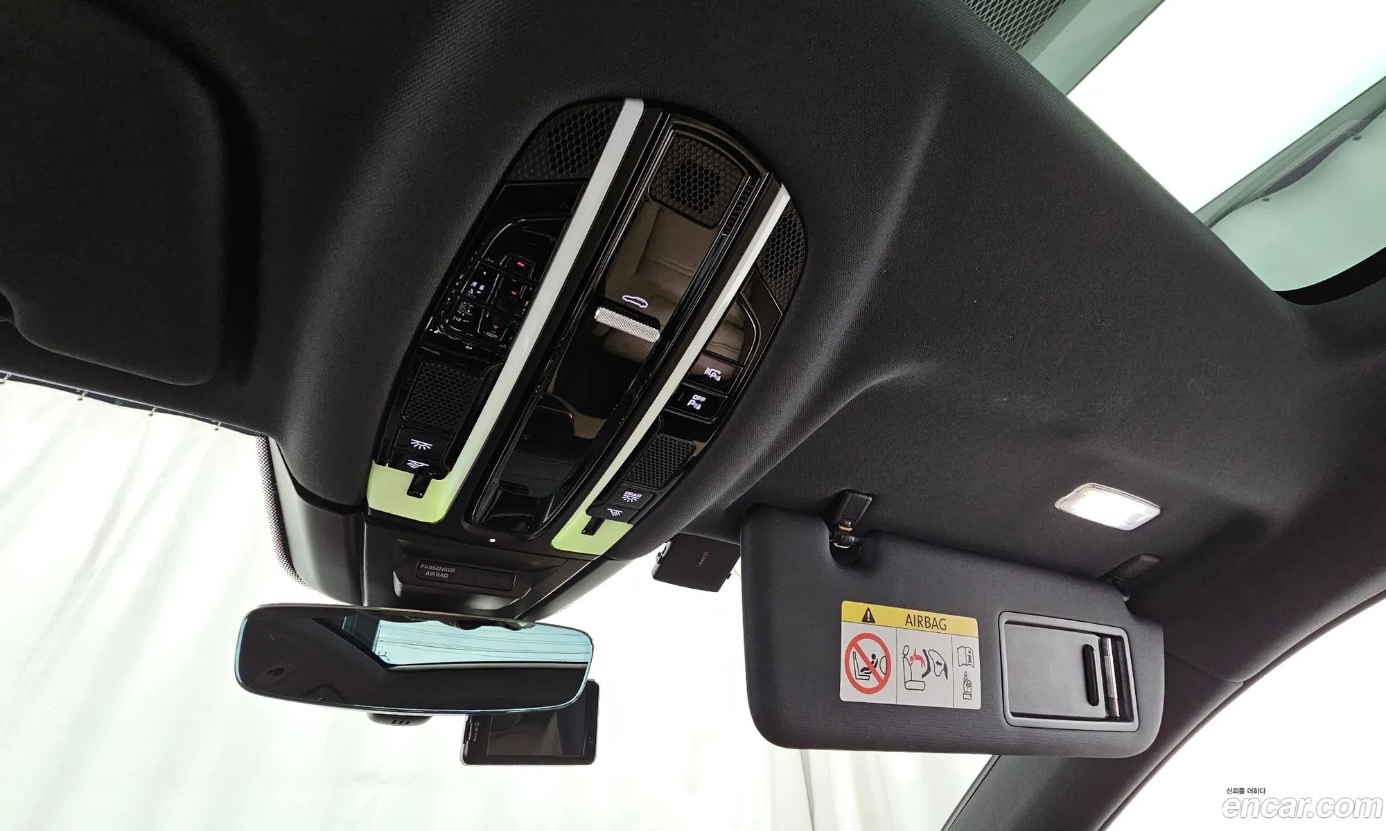 Porsche Cayenne 2021 WP1BA29YXMDA62528 — 30