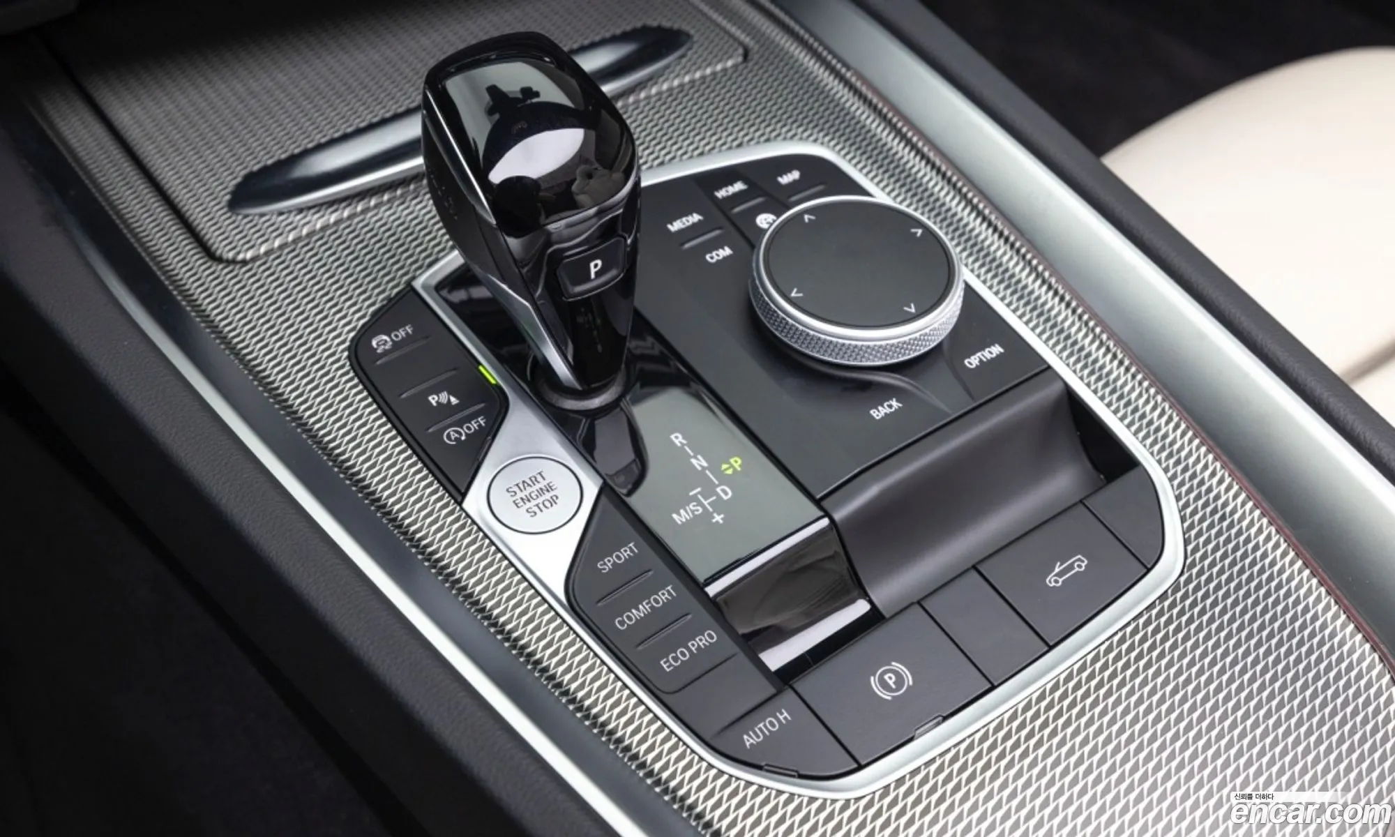 BMW Z4 2025 — 5