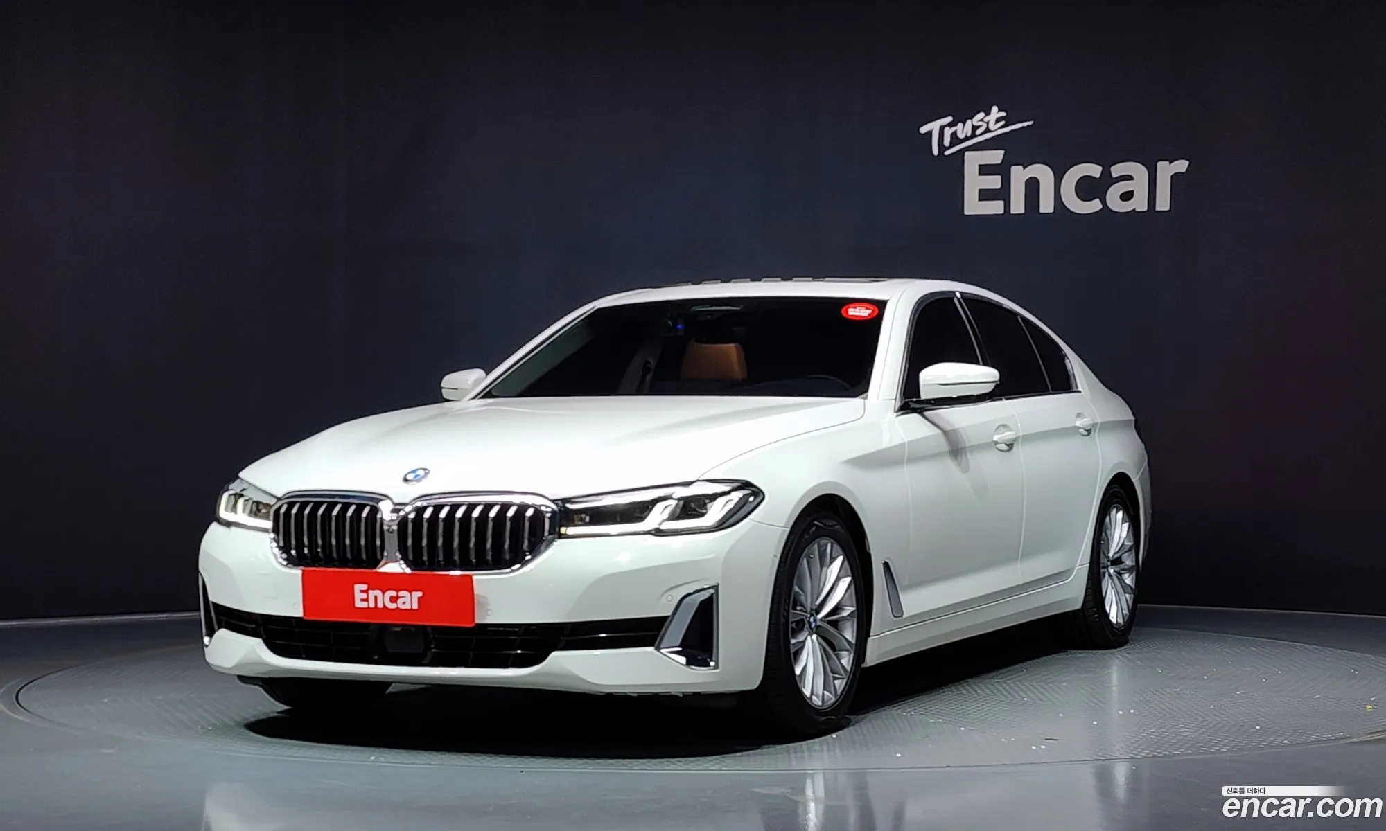 BMW 5 Series 2021 — 35