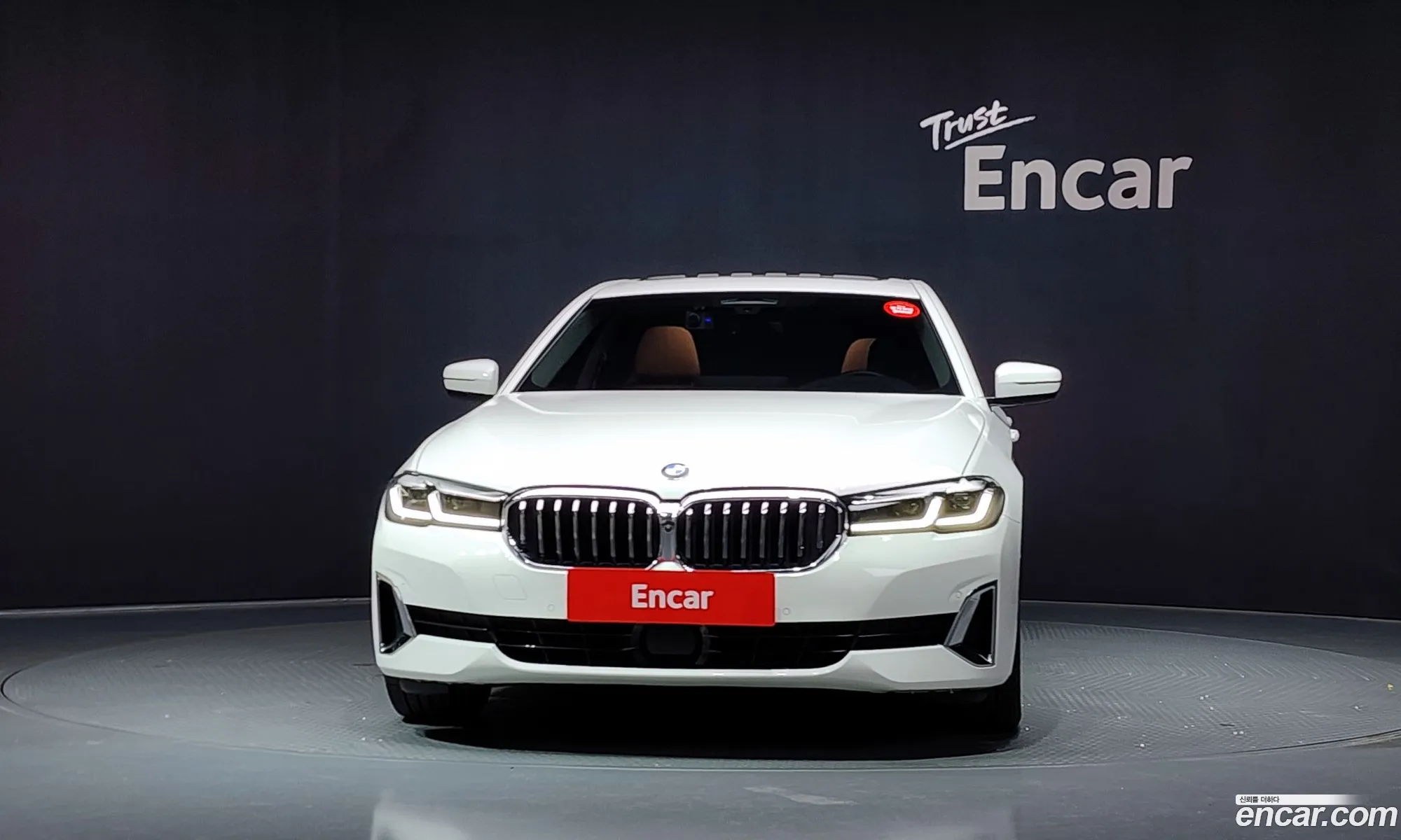 BMW 5 Series 2021 — 11