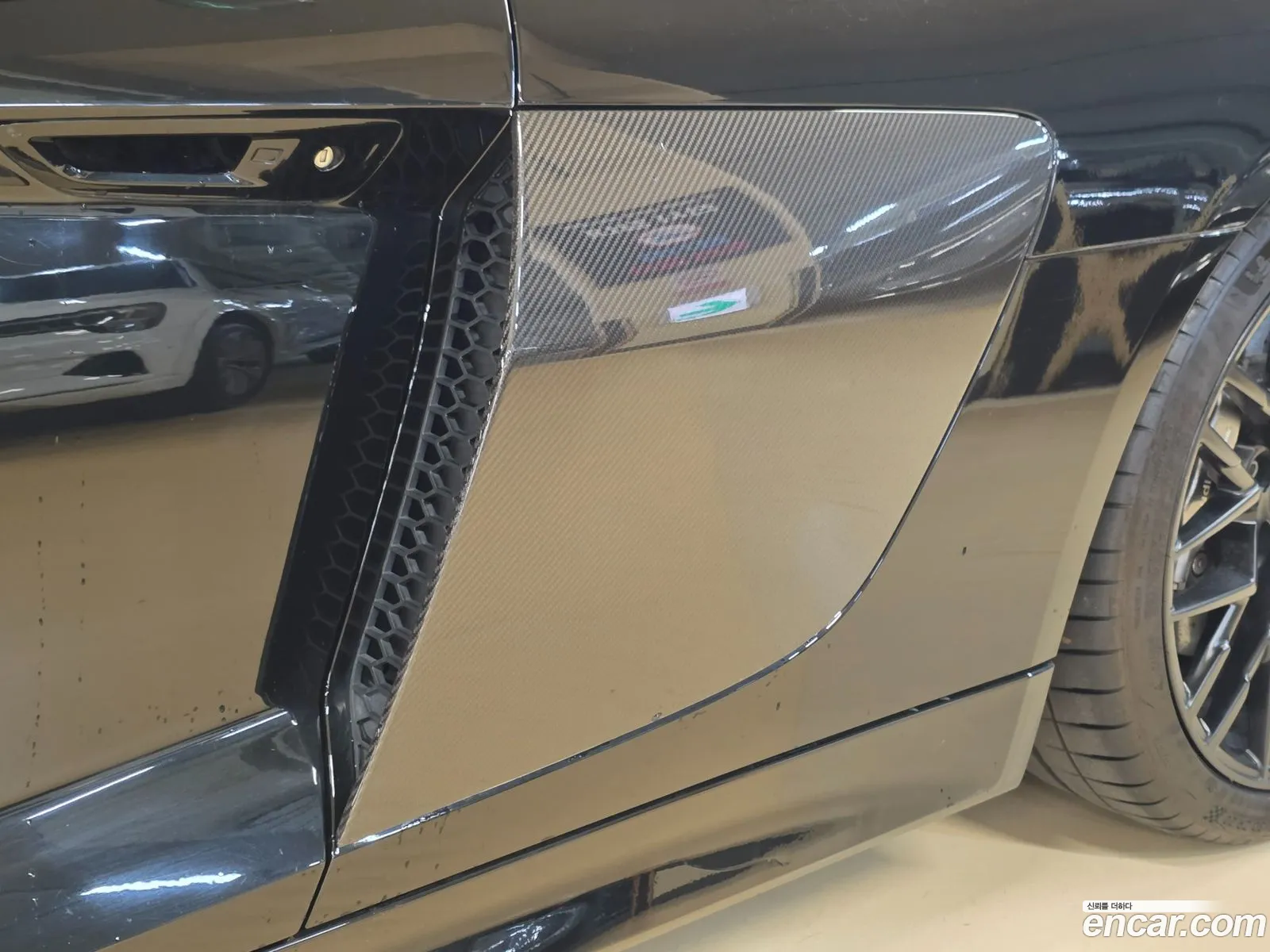 Audi R8 2017 — 11