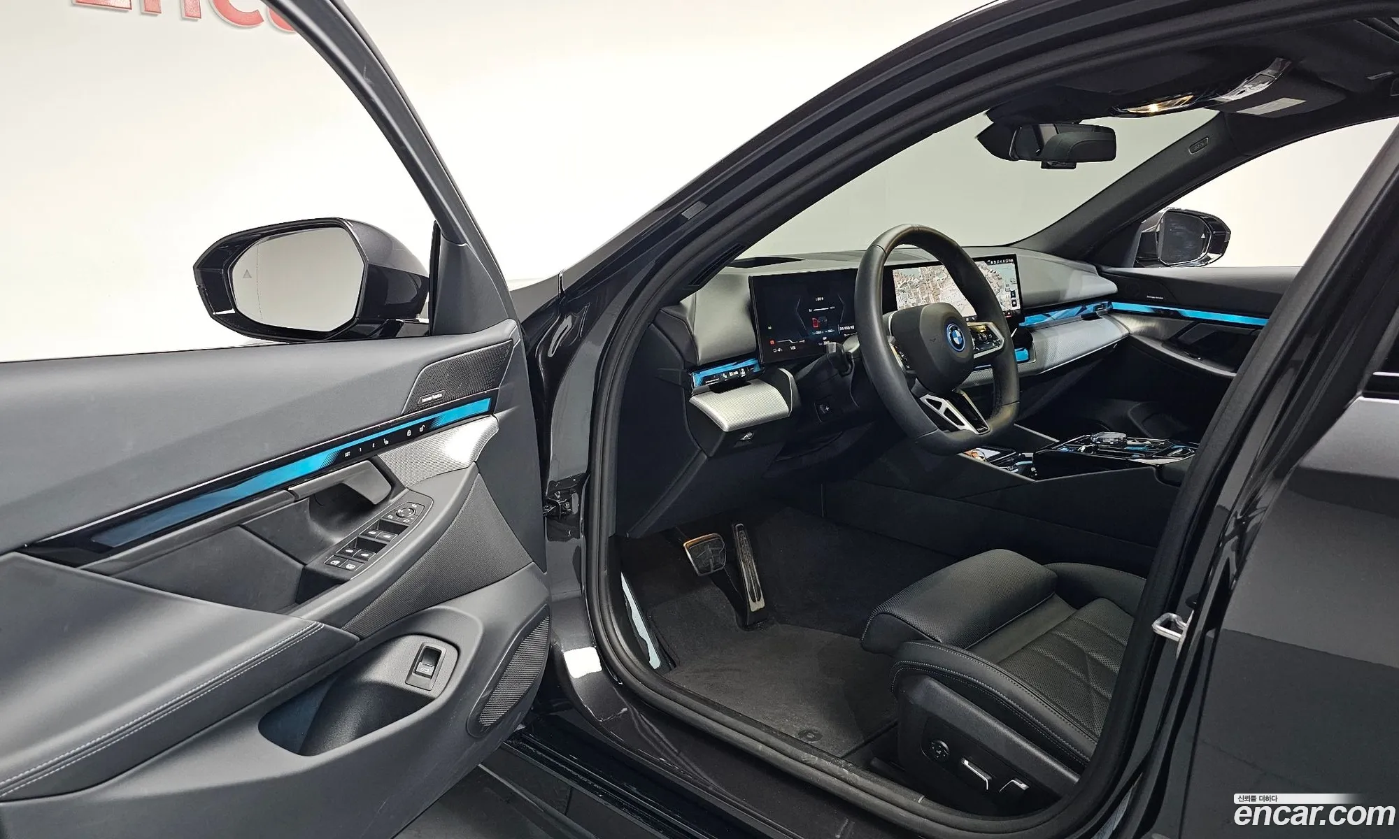 BMW i5 2024 WBY31FK06RCS94542 — 17
