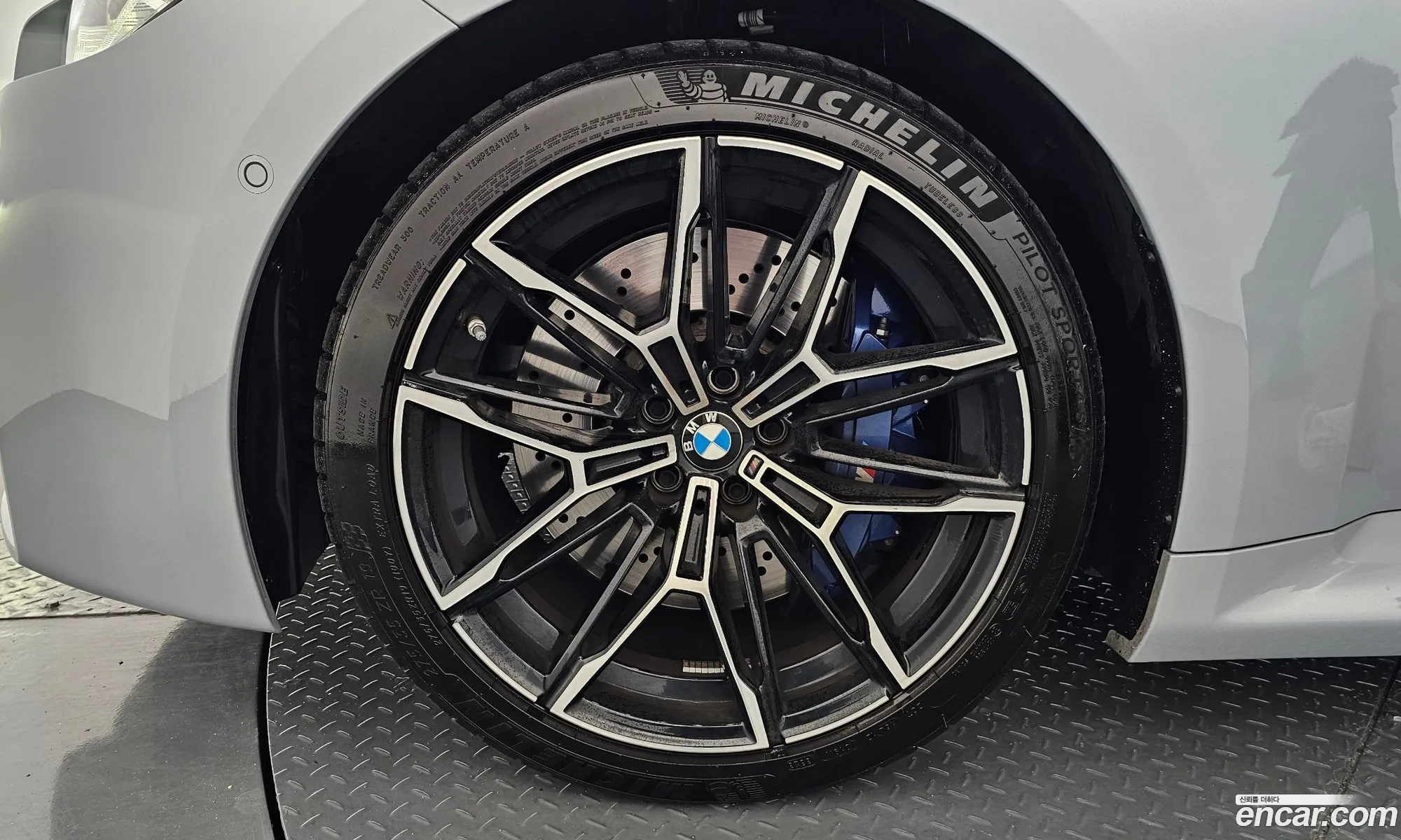 BMW M2 2024 WBS11DM02R8E53047 — 8