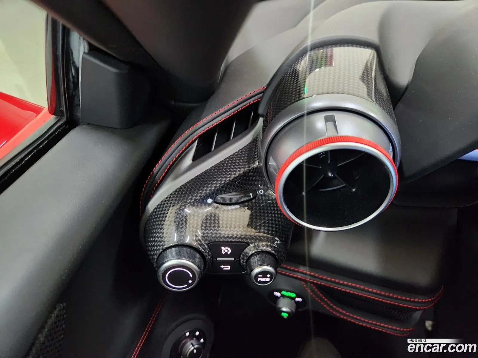 Ferrari F8 Spider 2020 — 4