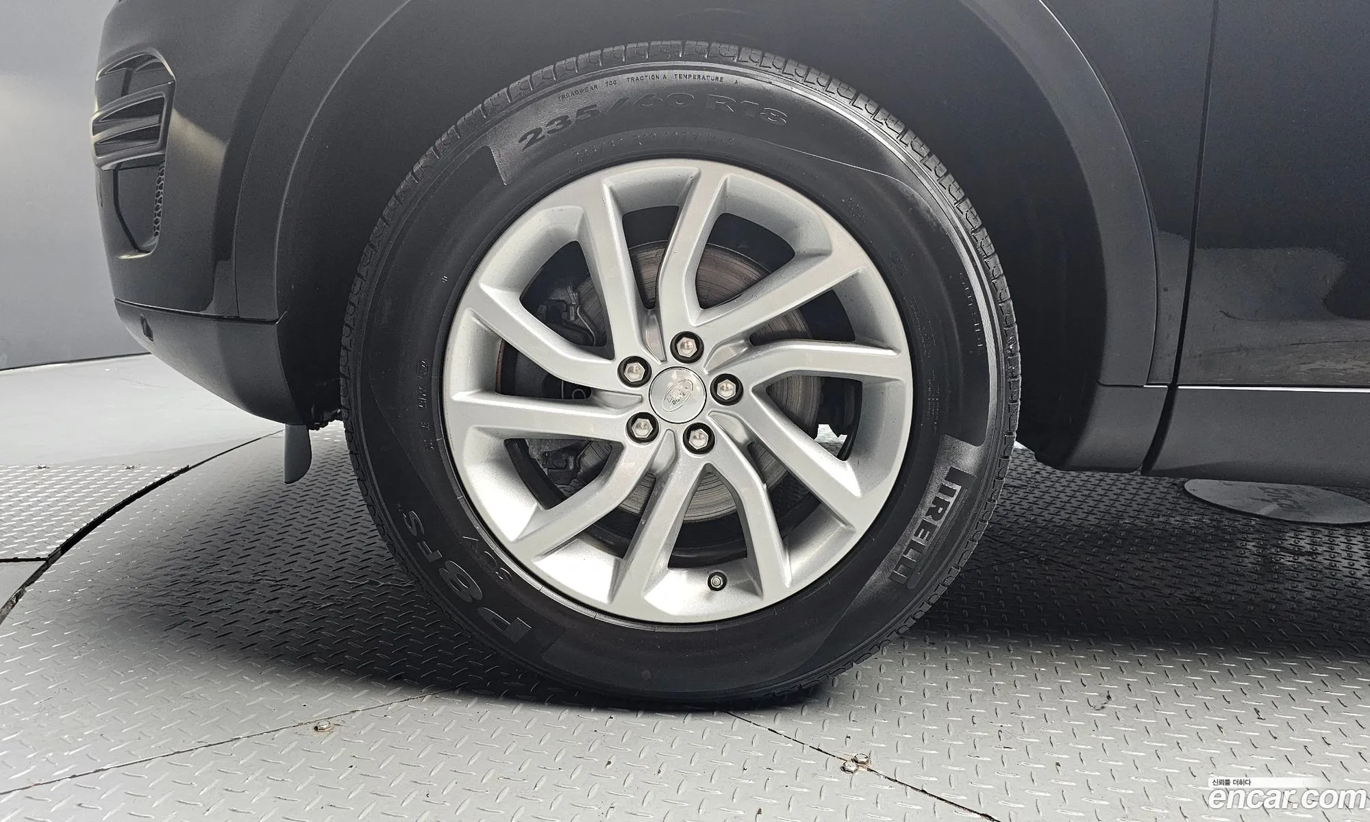 Land Rover Discovery Sport 2017 — 6