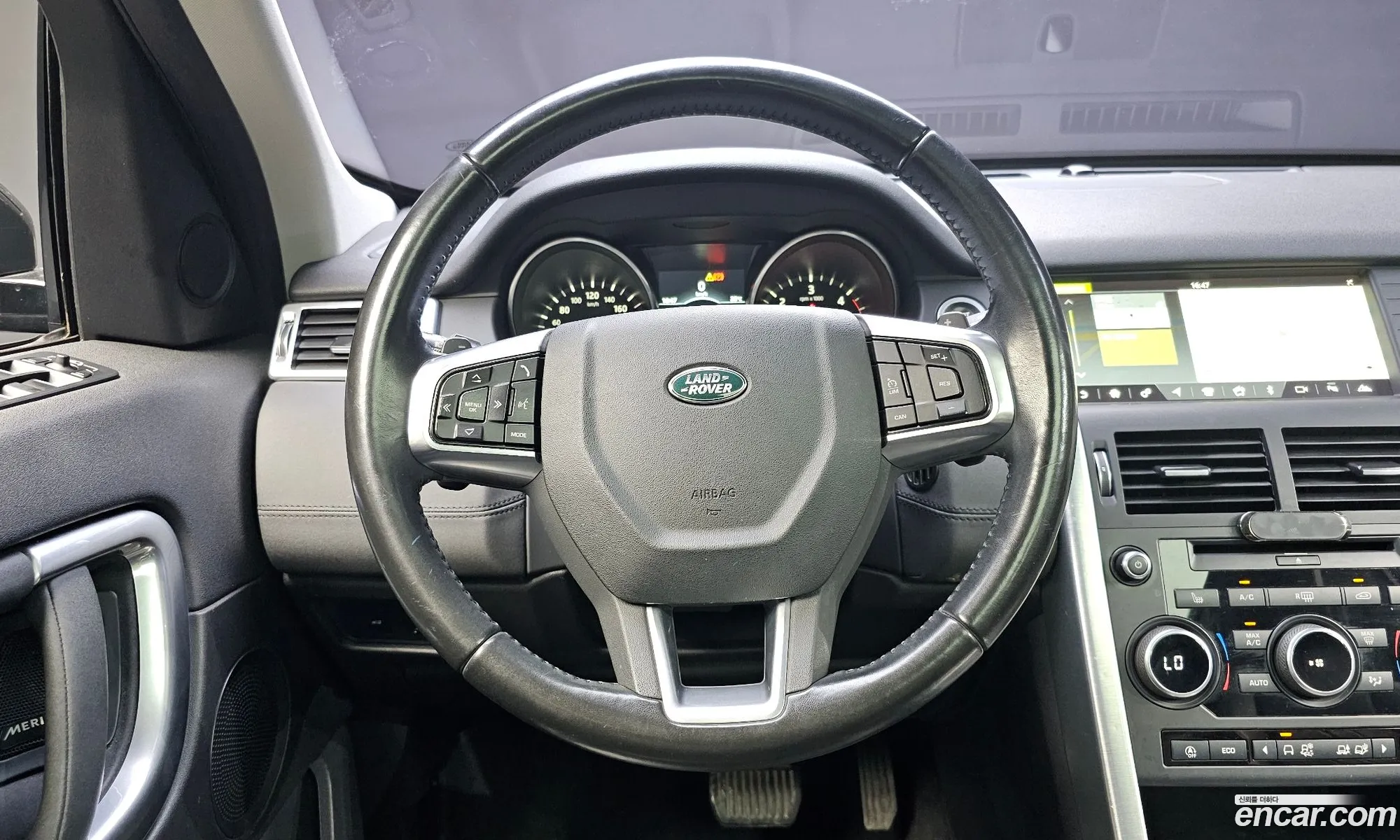 Land Rover Discovery Sport 2017 — 3