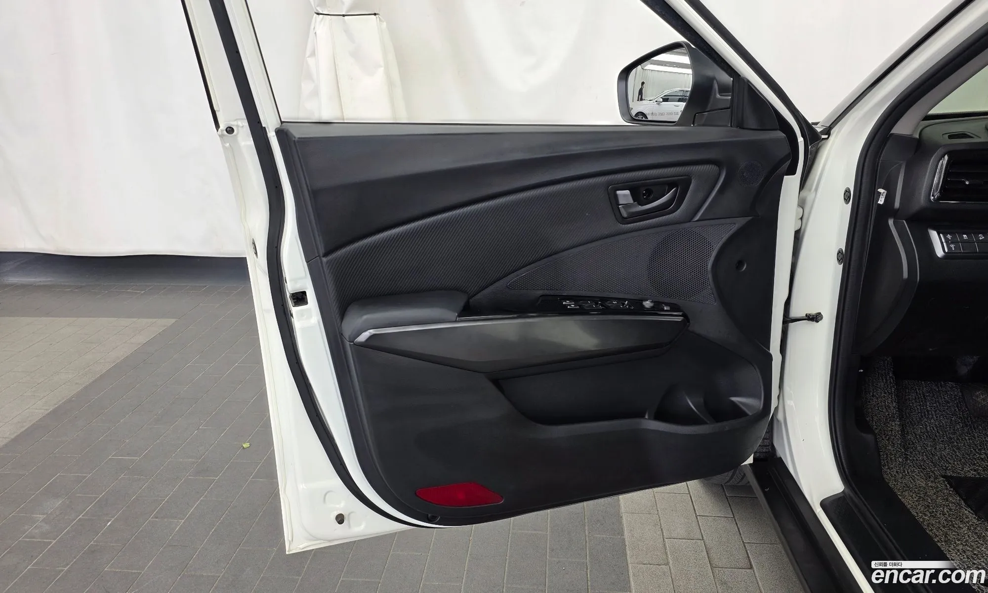 KG Mobility (SsangYong) Tivoli 2020 — 14
