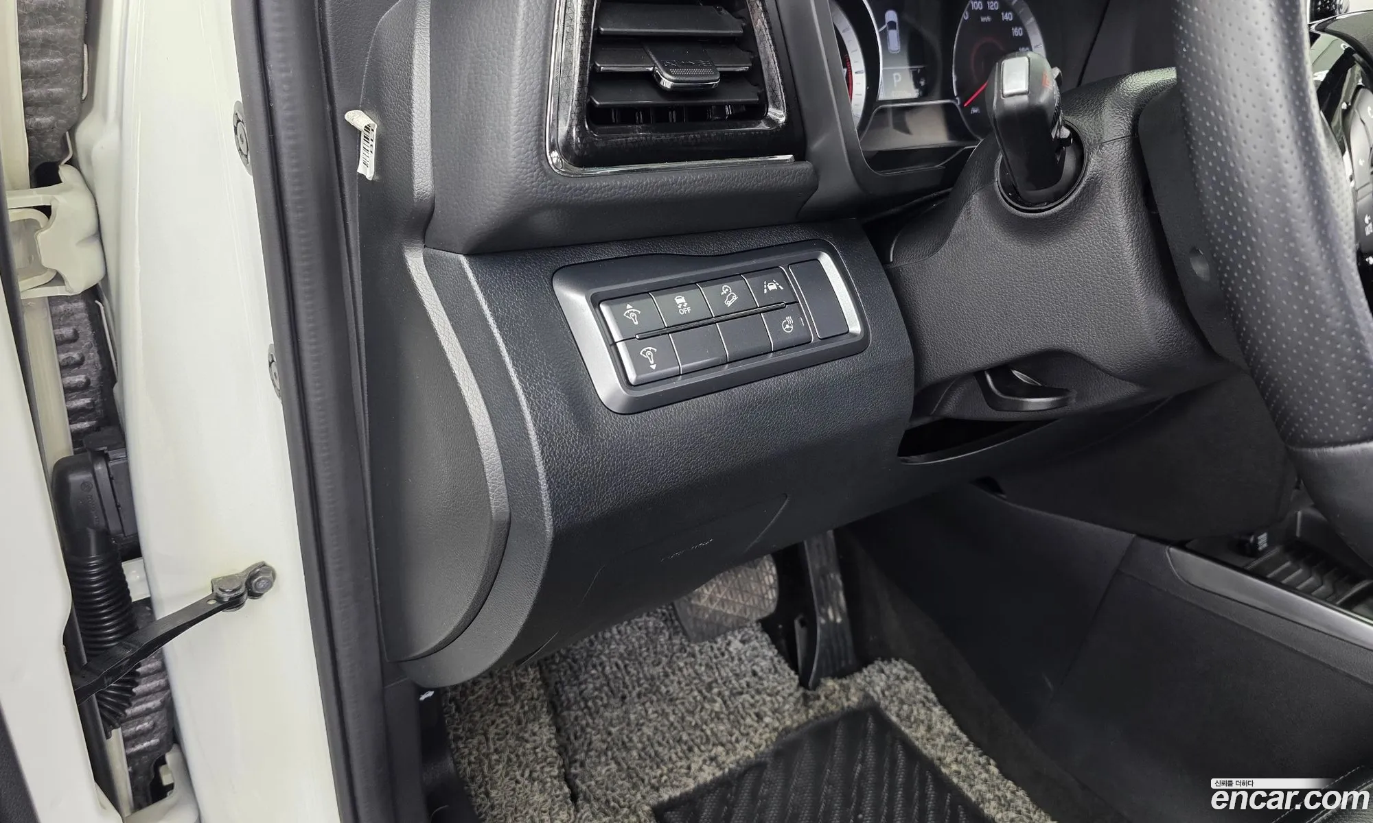 KG Mobility (SsangYong) Tivoli 2020 — 6