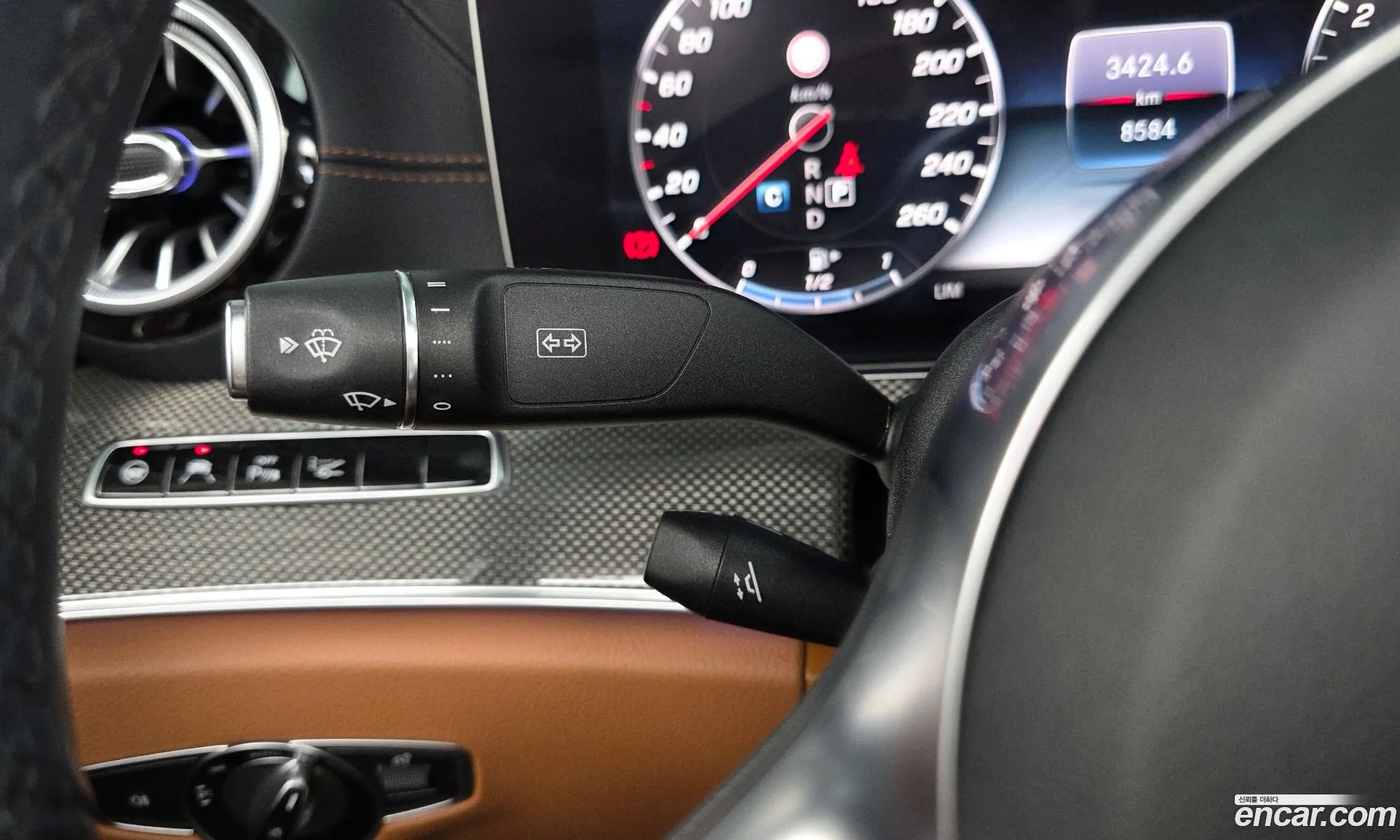 Mercedes-Benz E-Class W213 2020 — 28