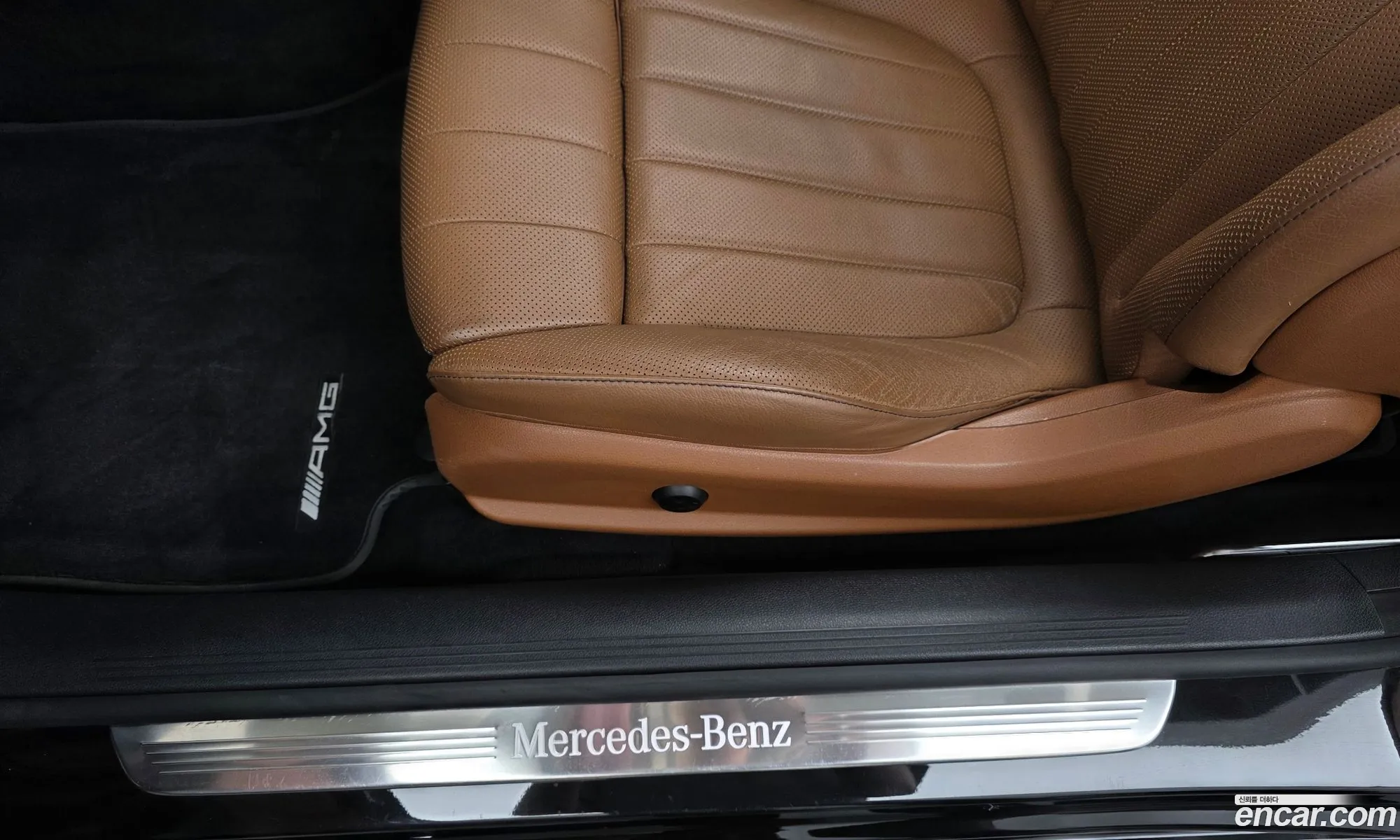 Mercedes-Benz E-Class W213 2020 — 25