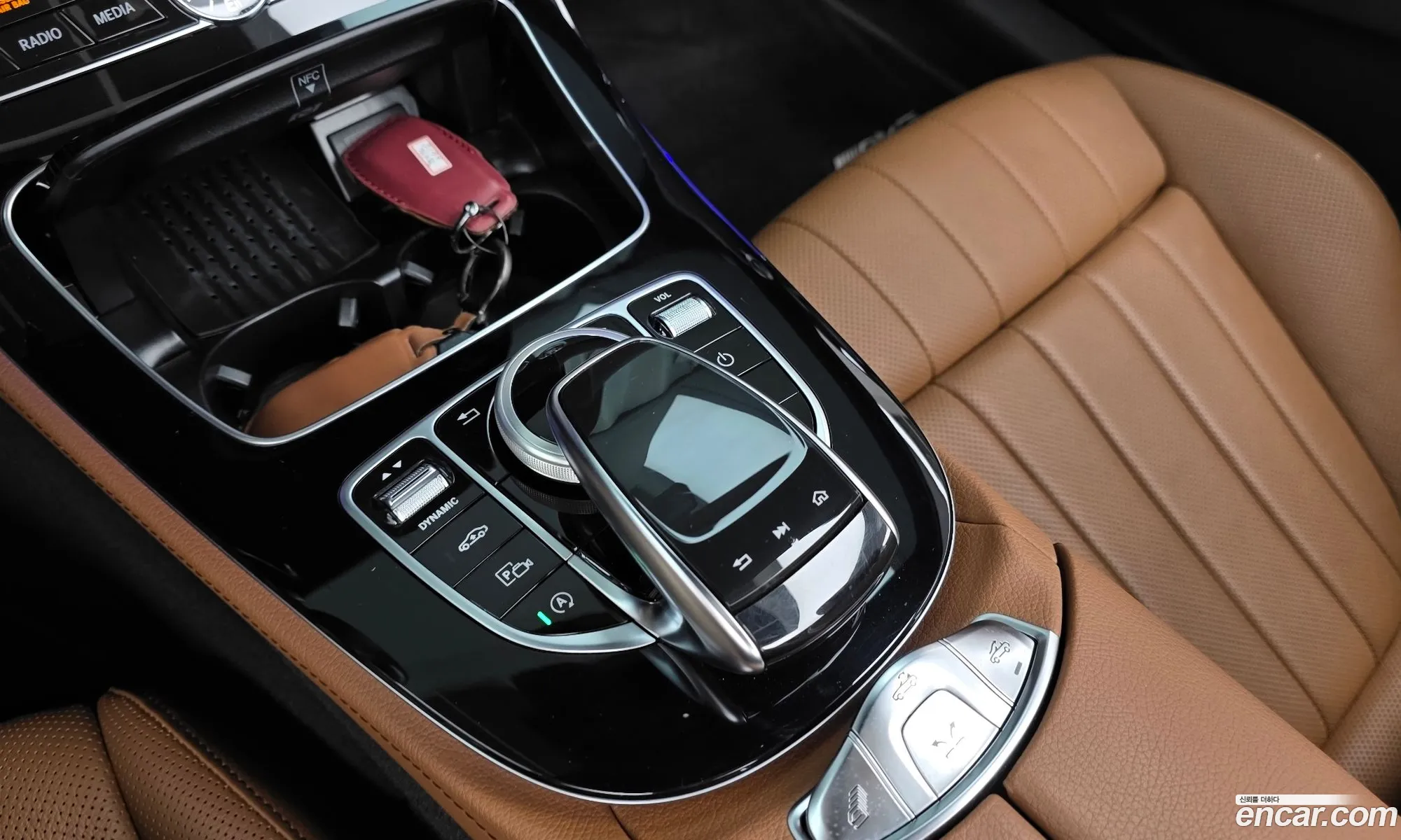 Mercedes-Benz E-Class W213 2020 — 26
