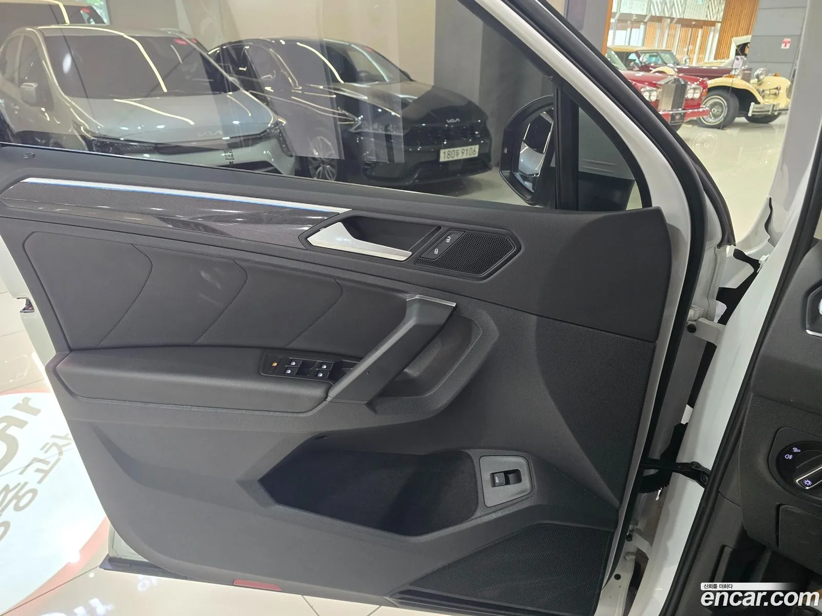 Volkswagen Tiguan 2023 — 11