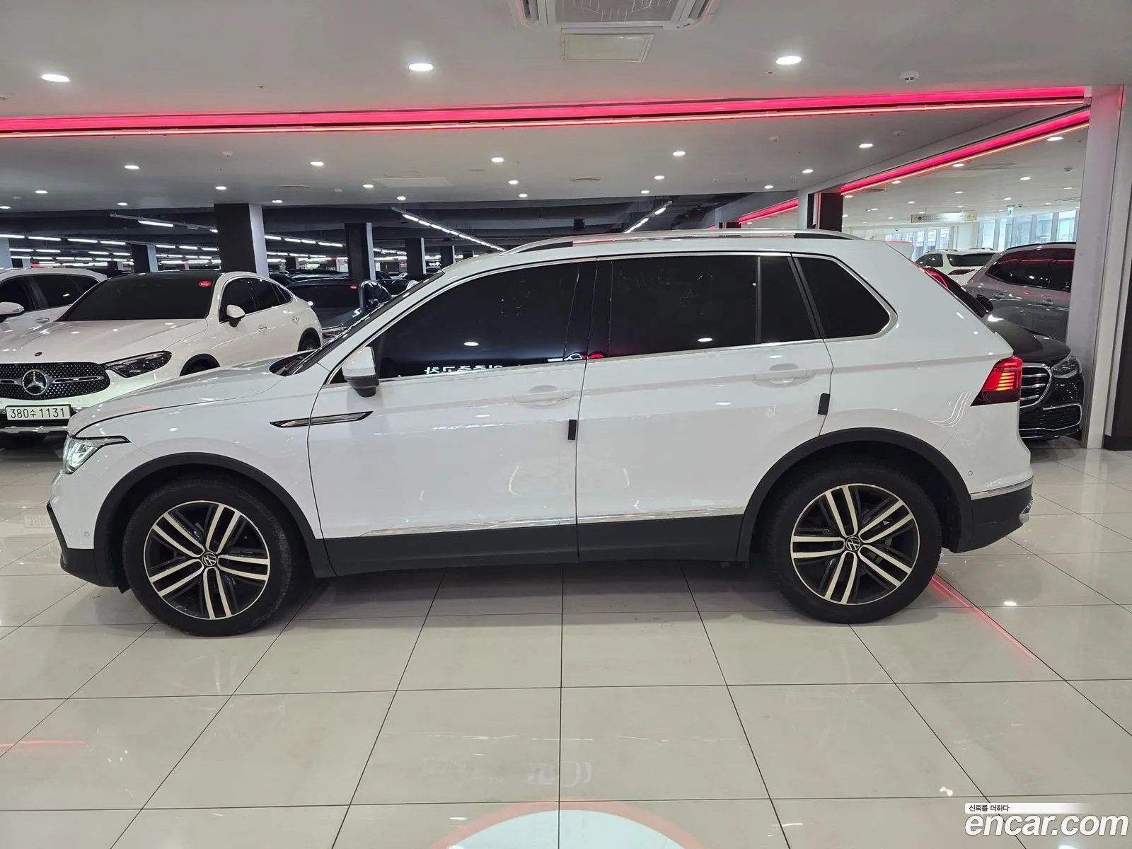 Volkswagen Tiguan 2023 — 5