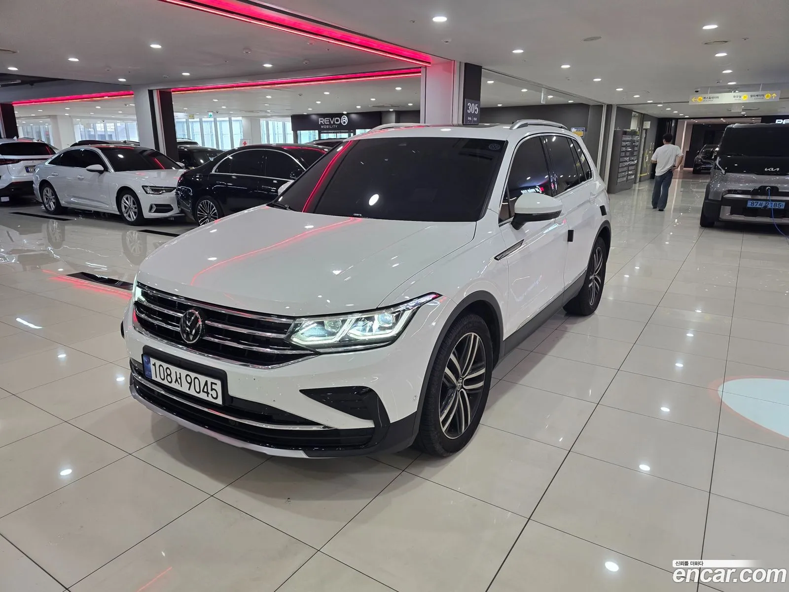 Volkswagen Tiguan 2023 — 18