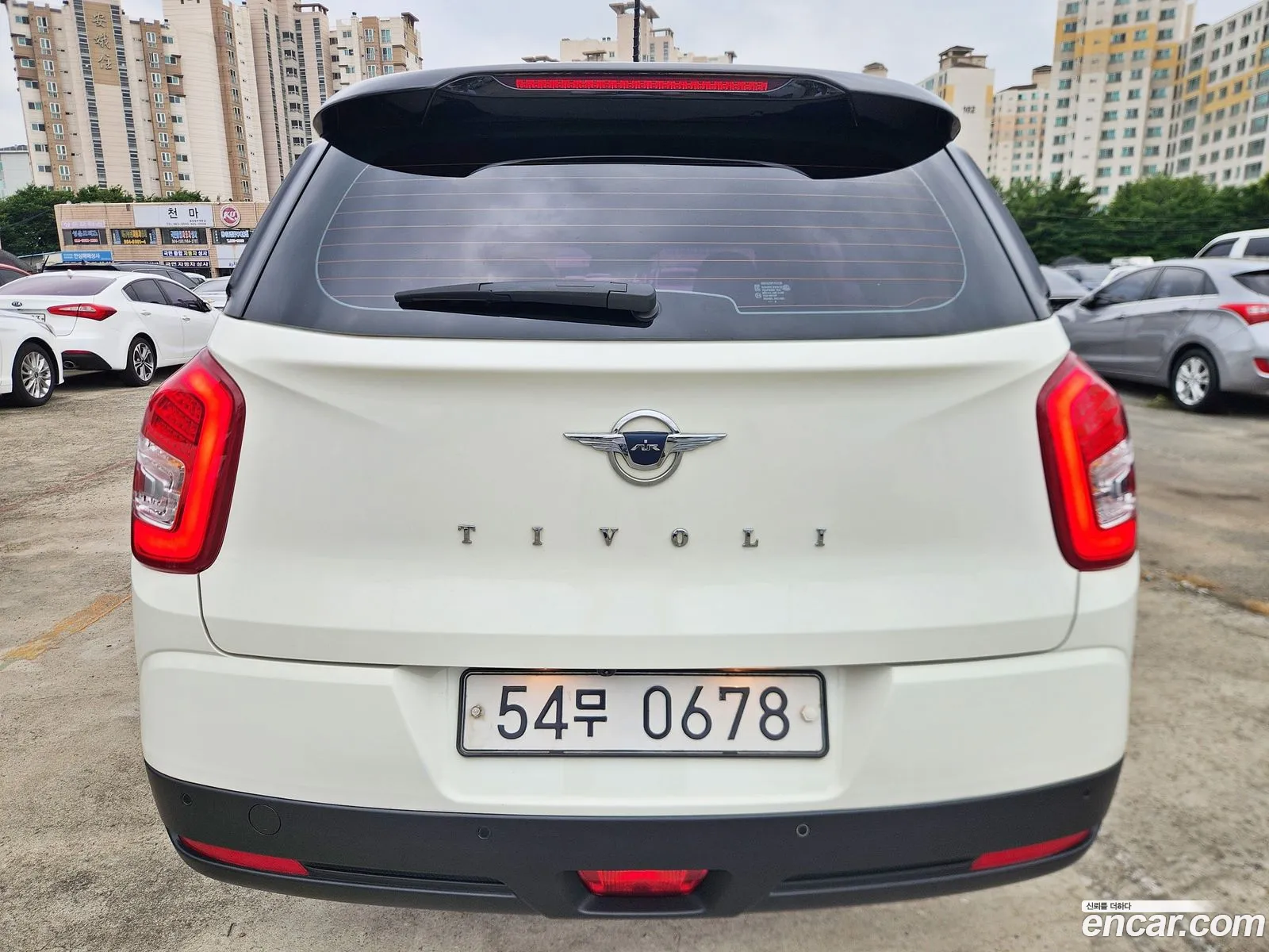 KG Mobility (SsangYong) Tivoli Air 2016 — 2