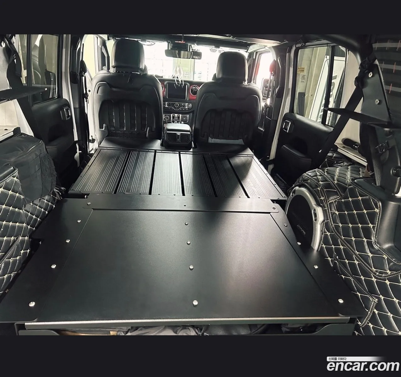 Jeep Wrangler 2020 — 10