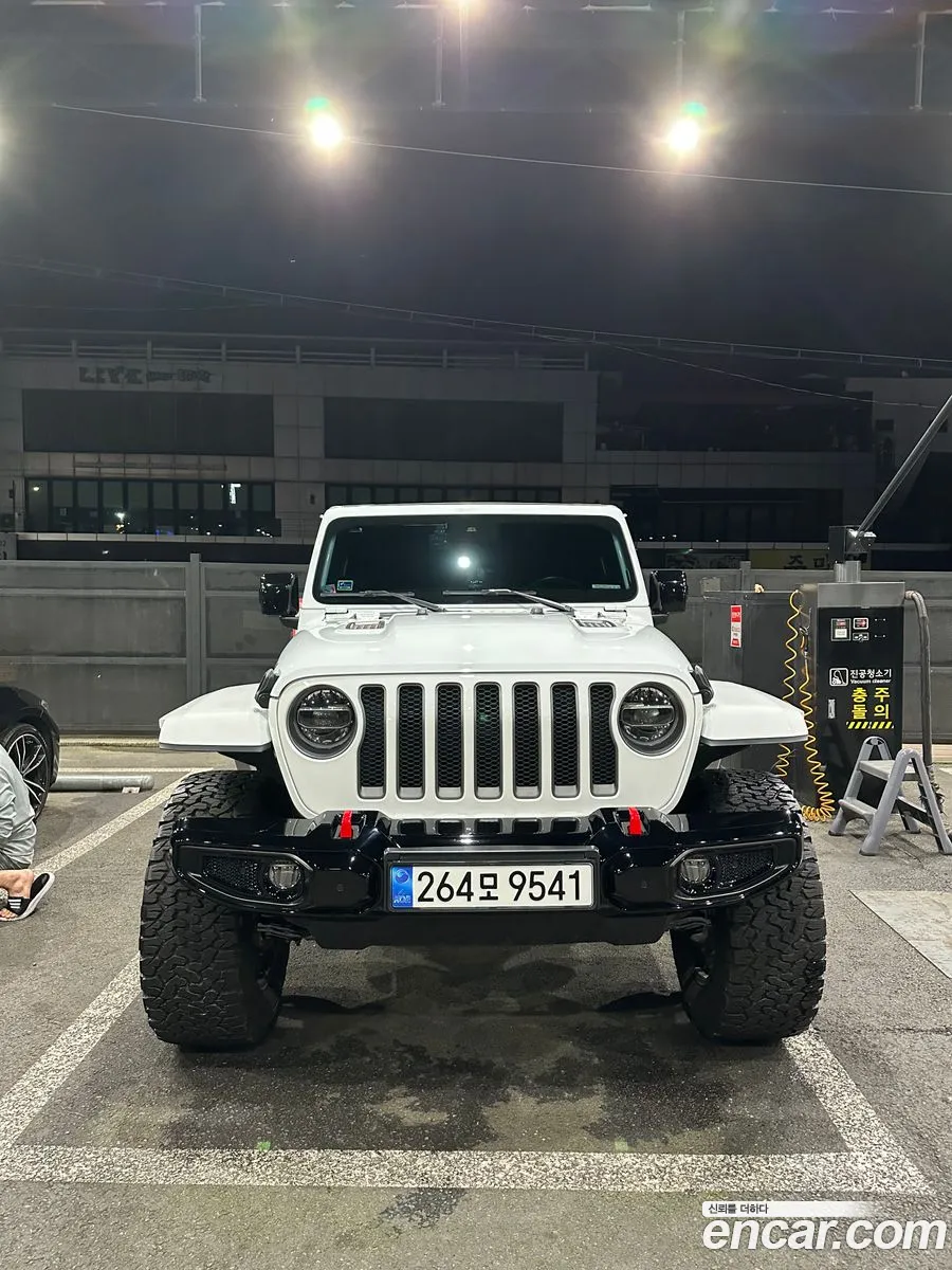 Jeep Wrangler 2020 — 2
