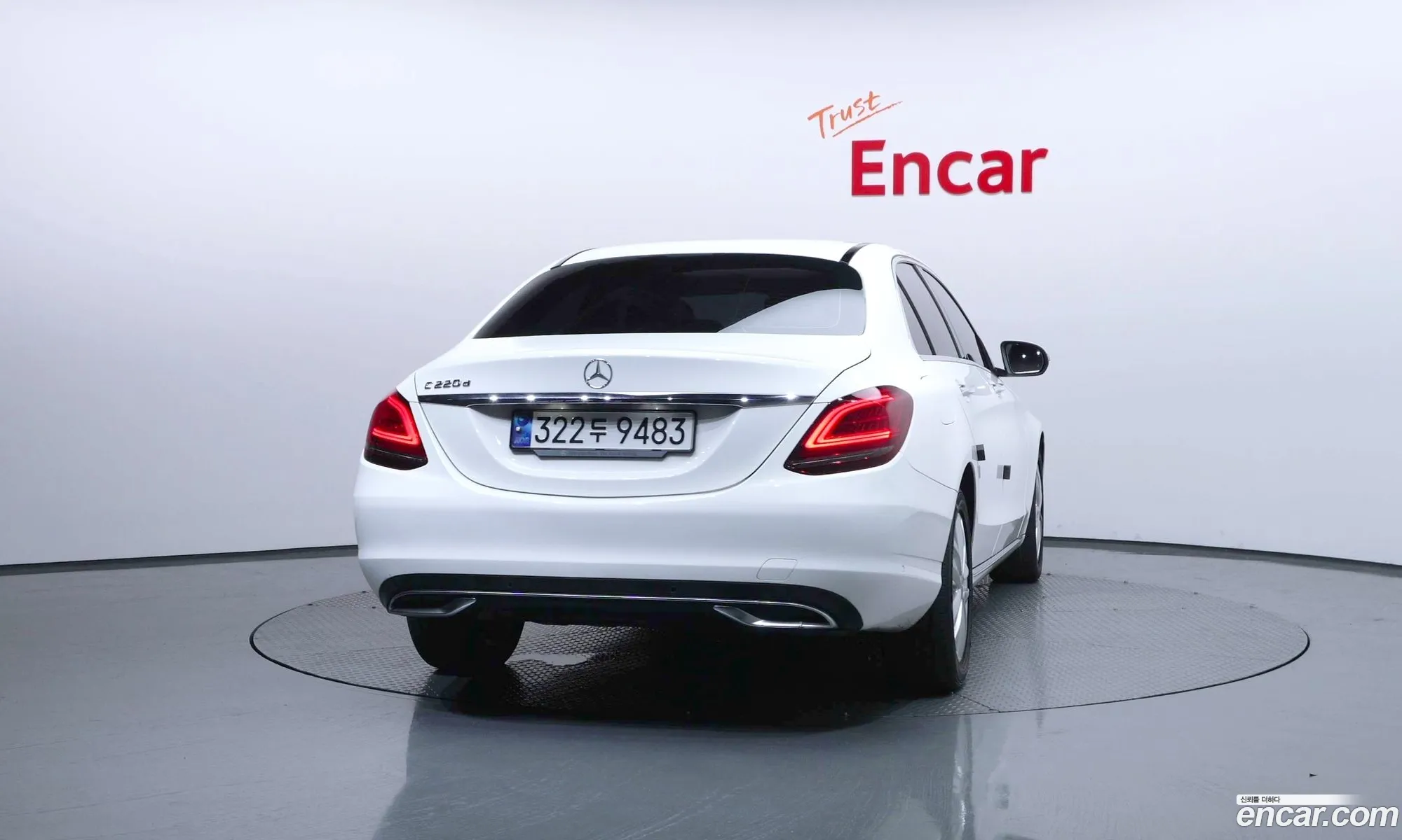 Mercedes-Benz C-Class W205 2019 — 27