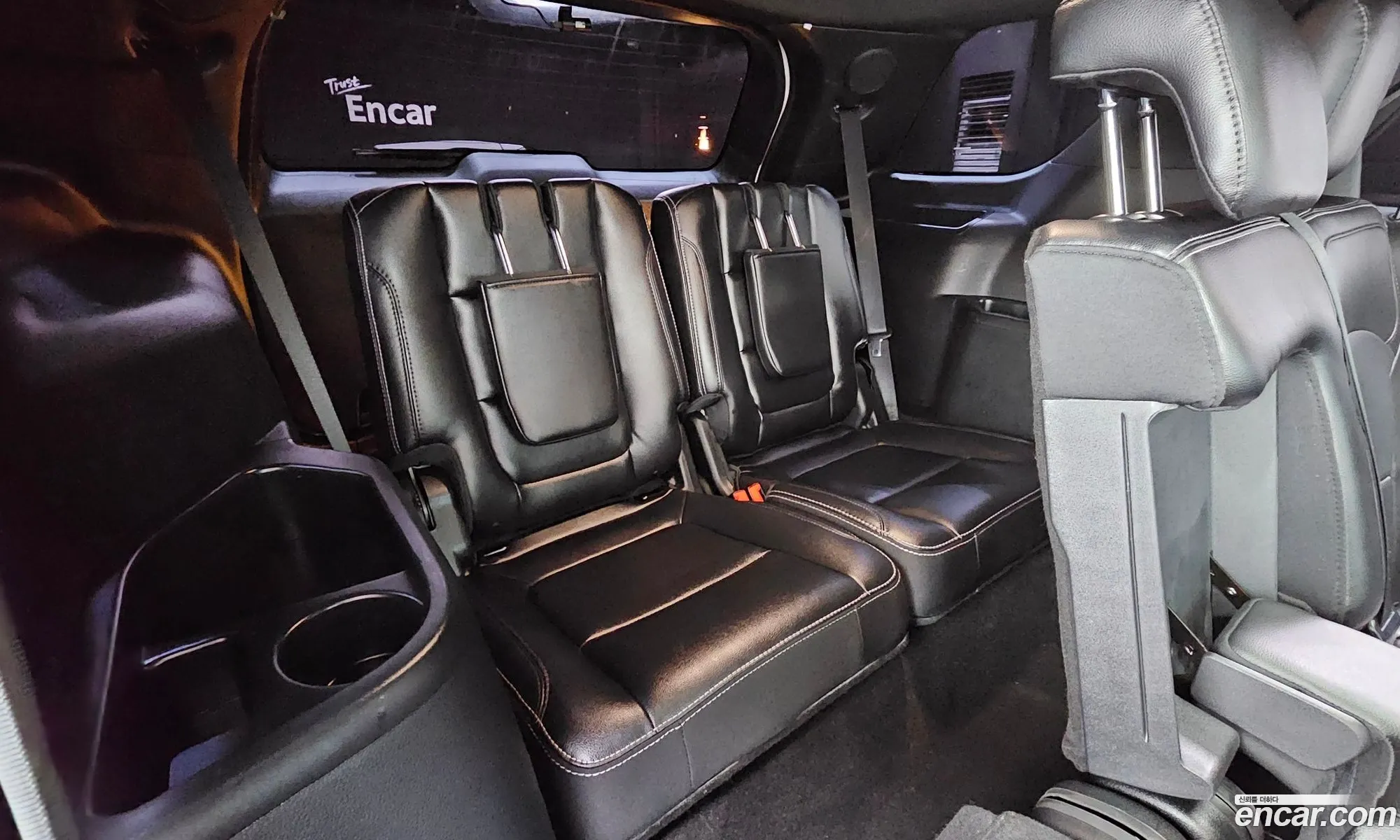 Ford Explorer 2019 1FM5K8FH3KGA33222 — 26